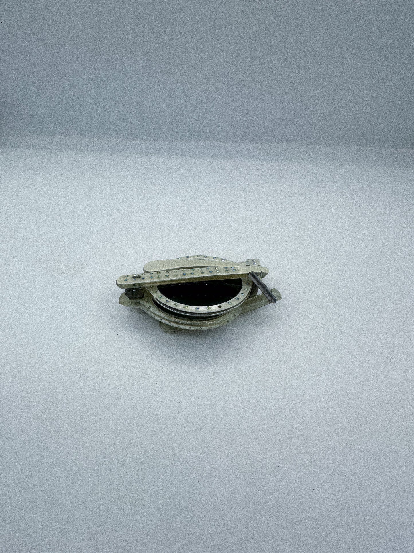 All That Shines 1960s Folding Sunglasses closed 2
