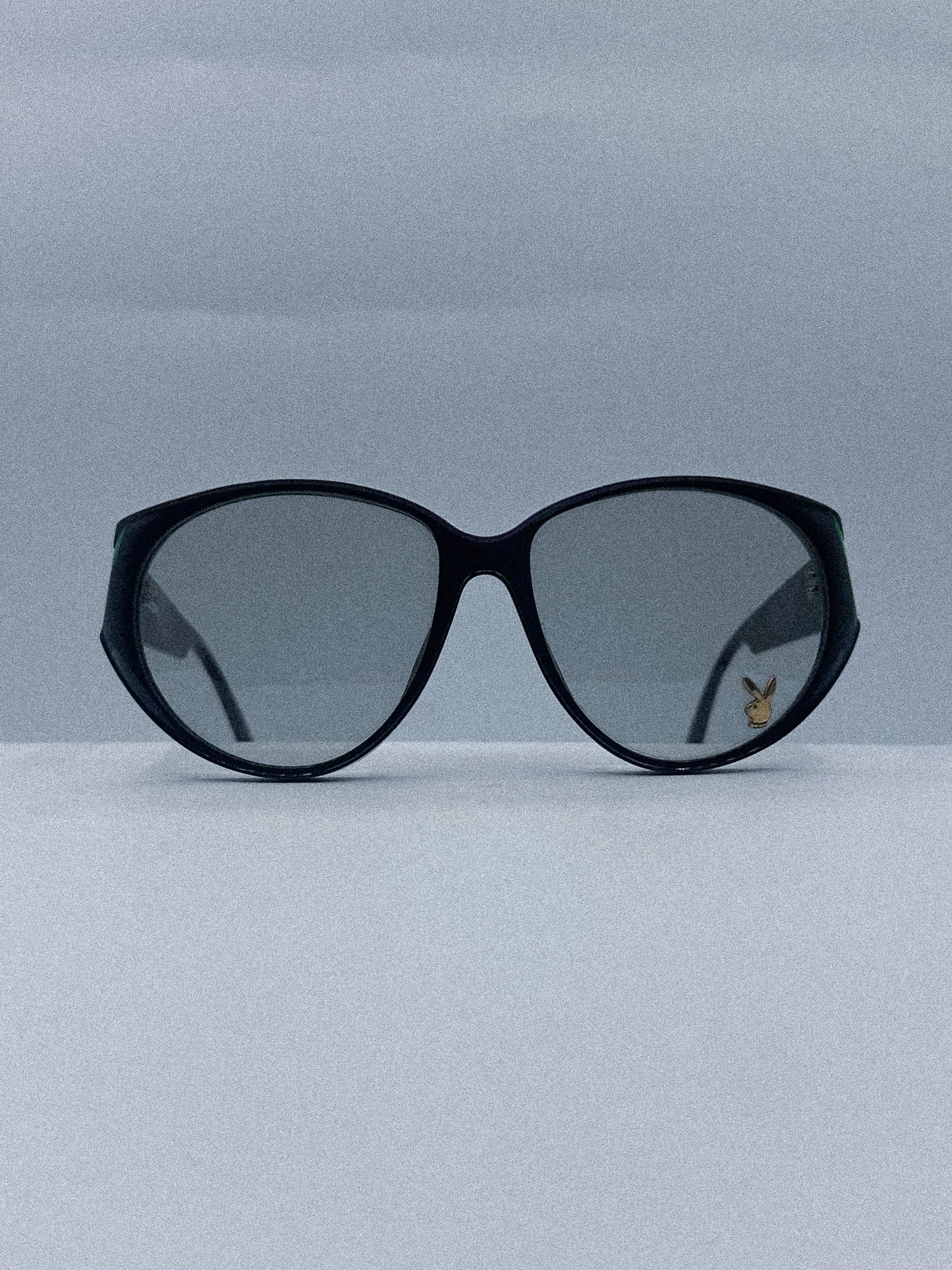 Bunny 1980s Oversized Jet-Black Sunglasses front side