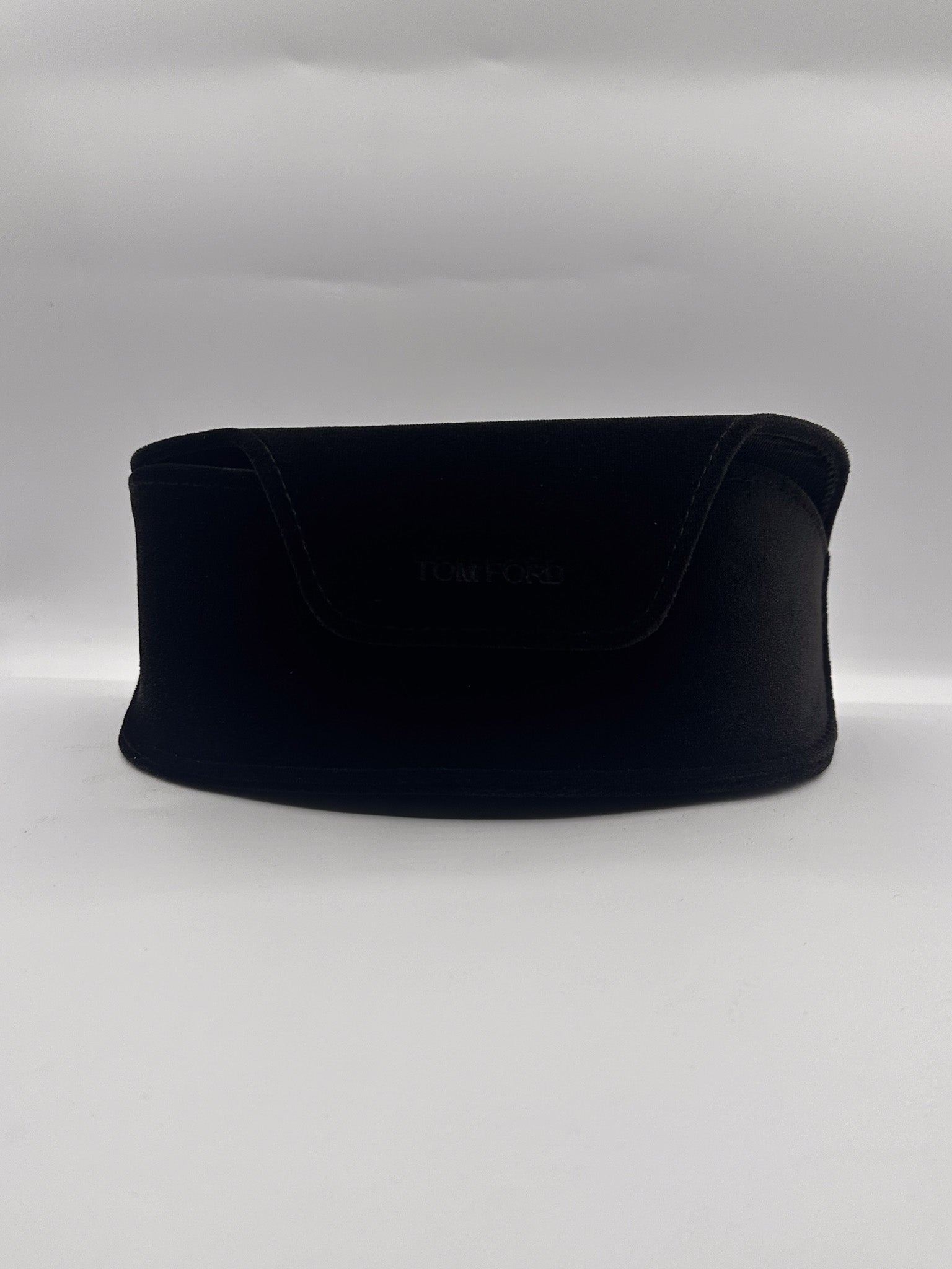 Carla y2k Tom Ford vintage sunglasses, box