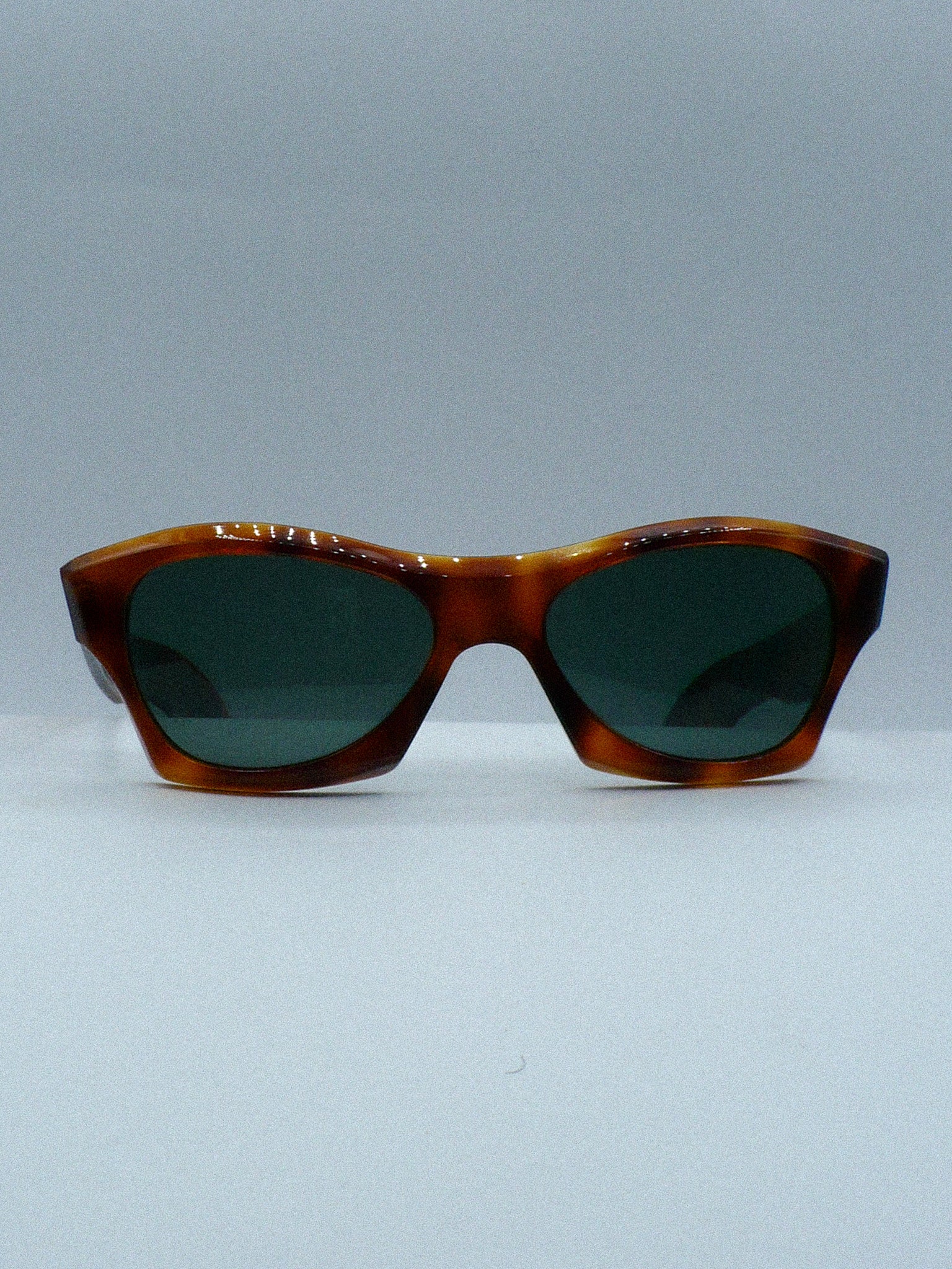 Double M 2000s Moss Lipow Sunglasses front side