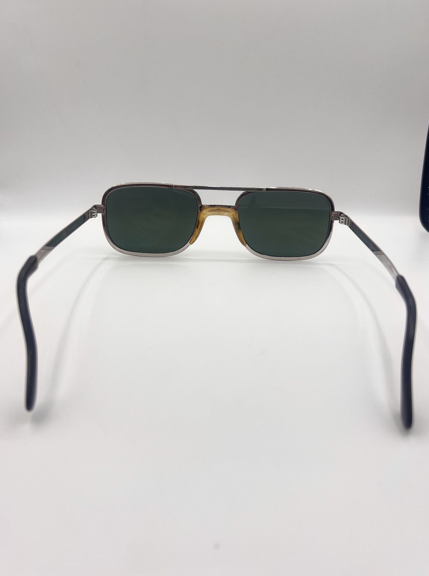 "Blunt" 1960s