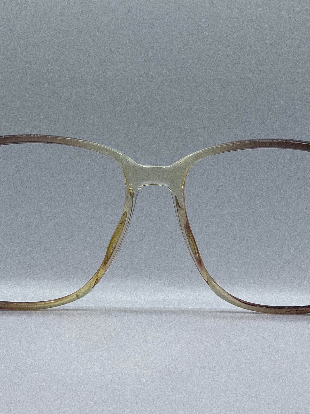 1980s SRO Frames | Archive 0648