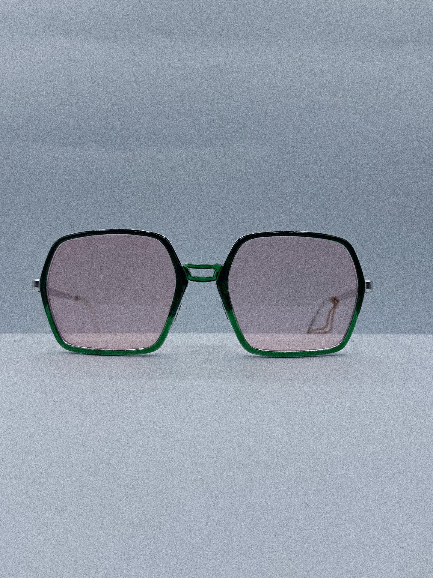 "Oceanic" 1980s Riviera Sunglasses