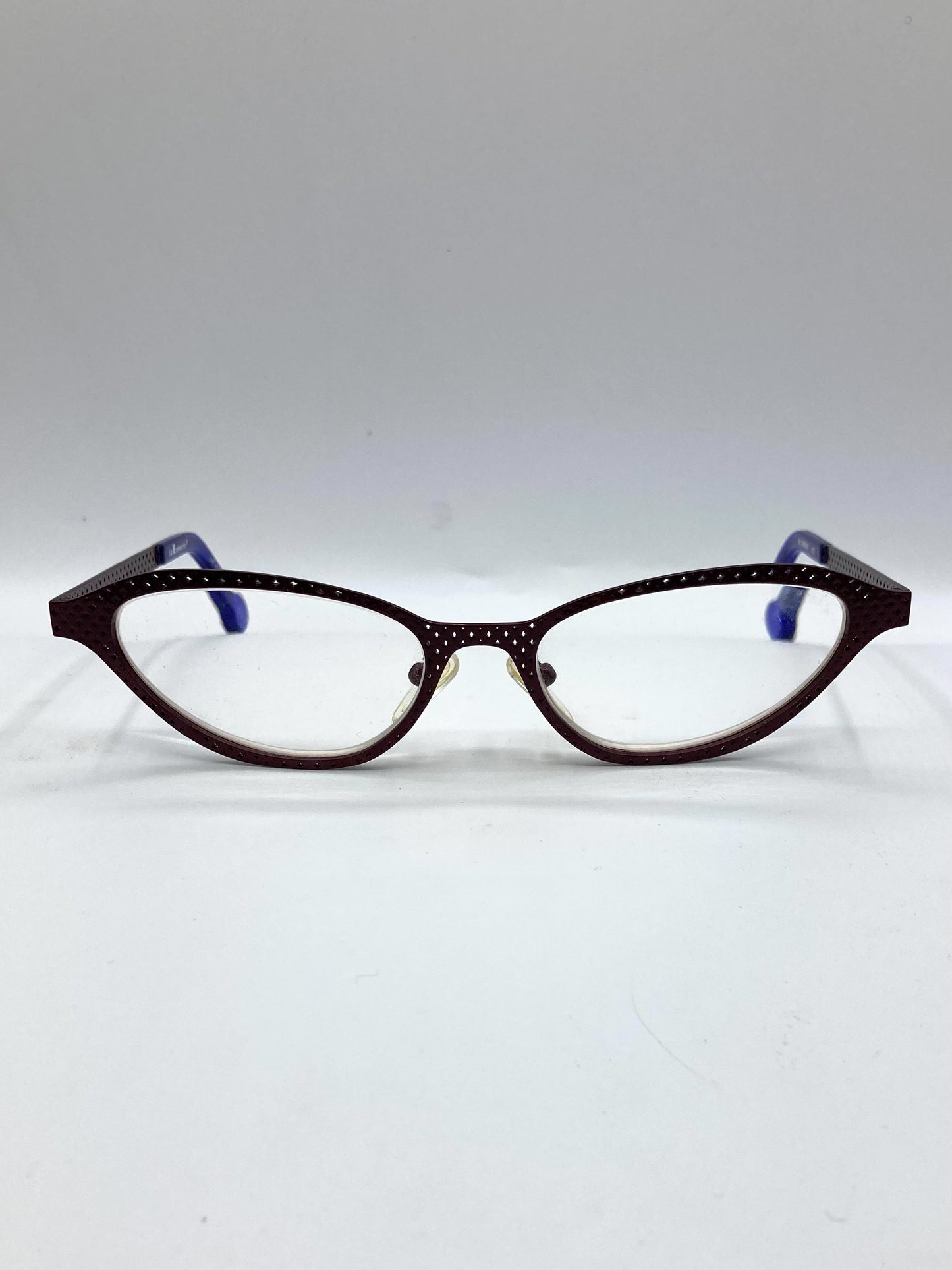 LA Eyeworks Cat-eye MC Croskey front side