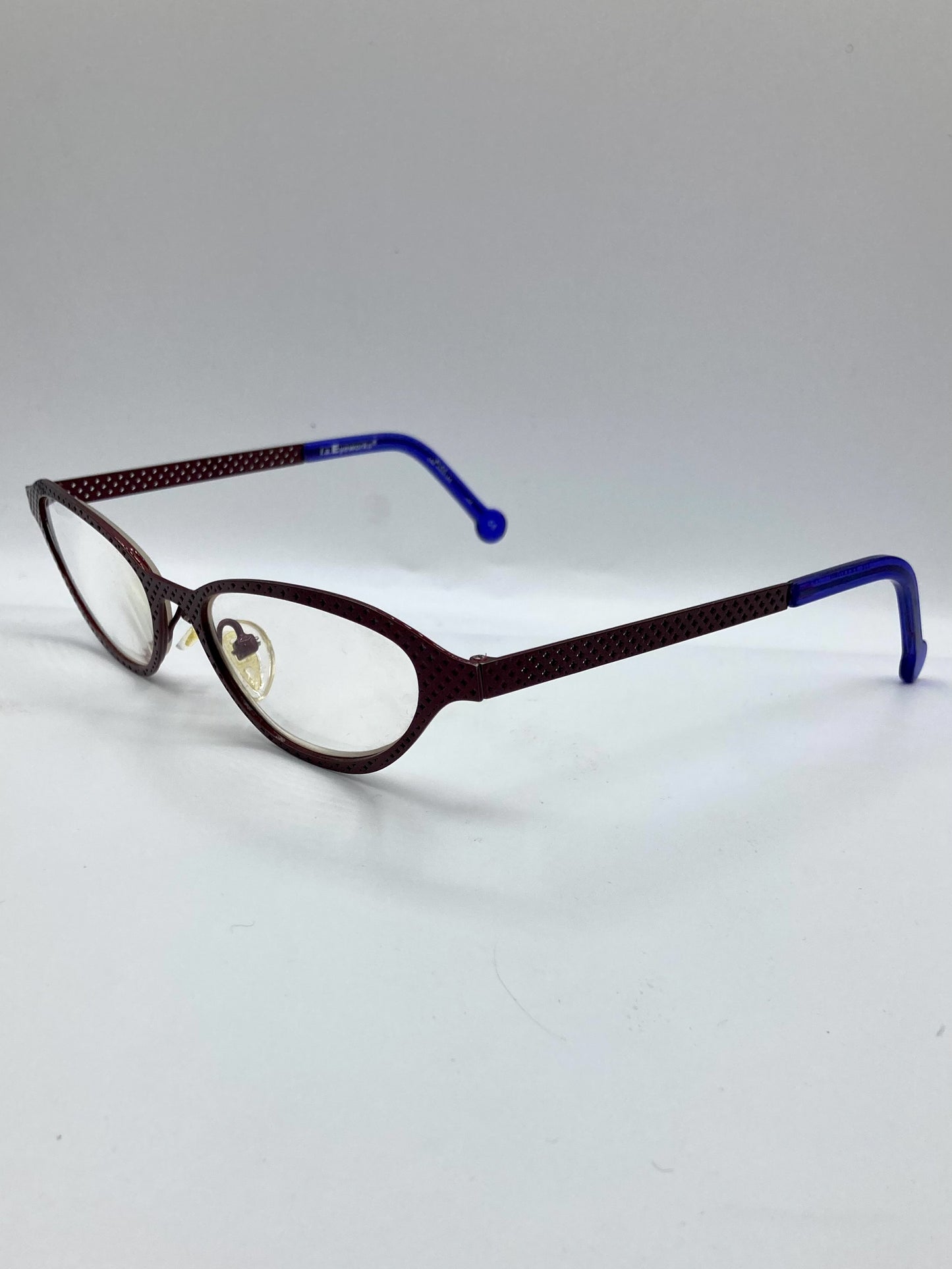 LA Eyeworks Cat-eye MC Croskey left side