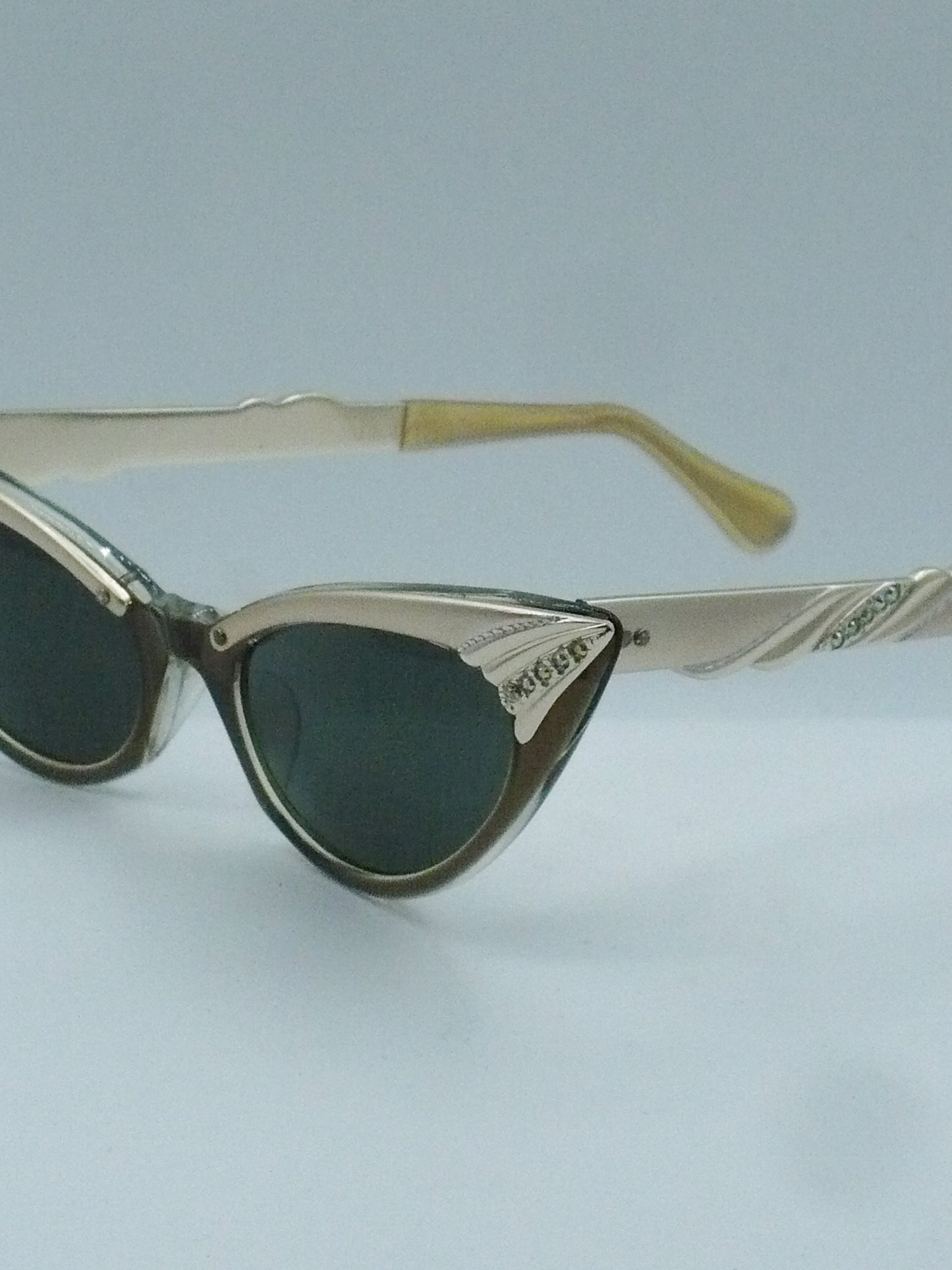 "Meow" El Gold Sunglasses 1950s
