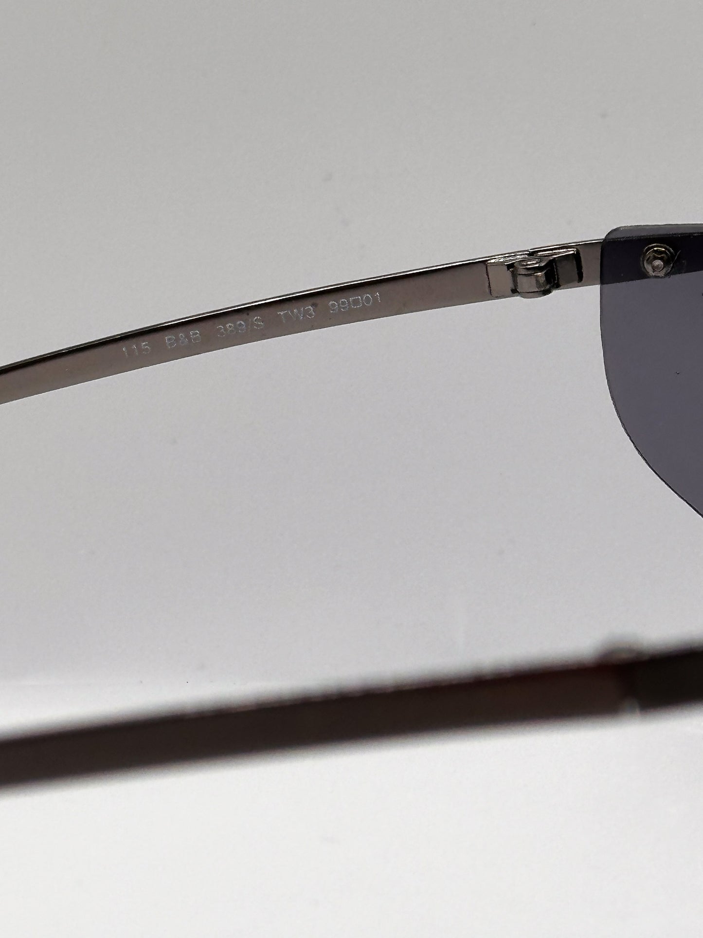 Reflector 1990s, model number