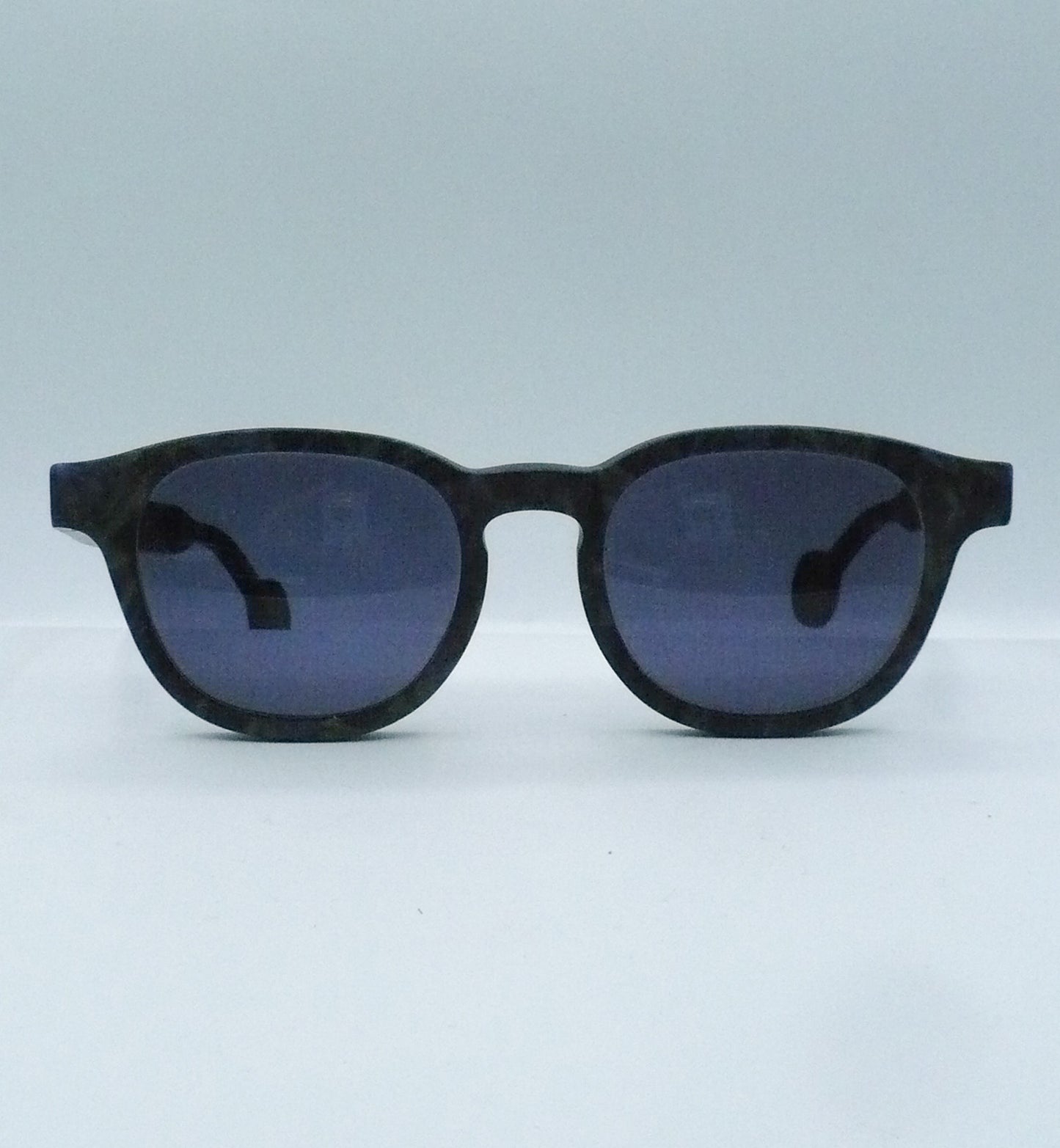 Retro Relic 1990s L.A. Eyeworks Sunglasses front side