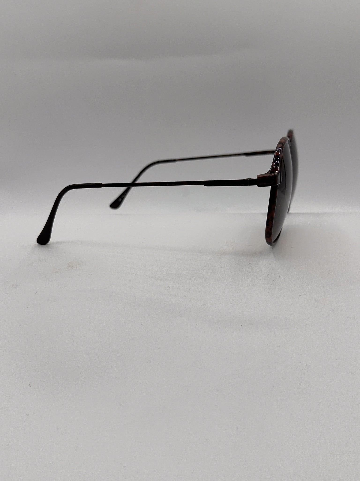 Roundy 970s, right side