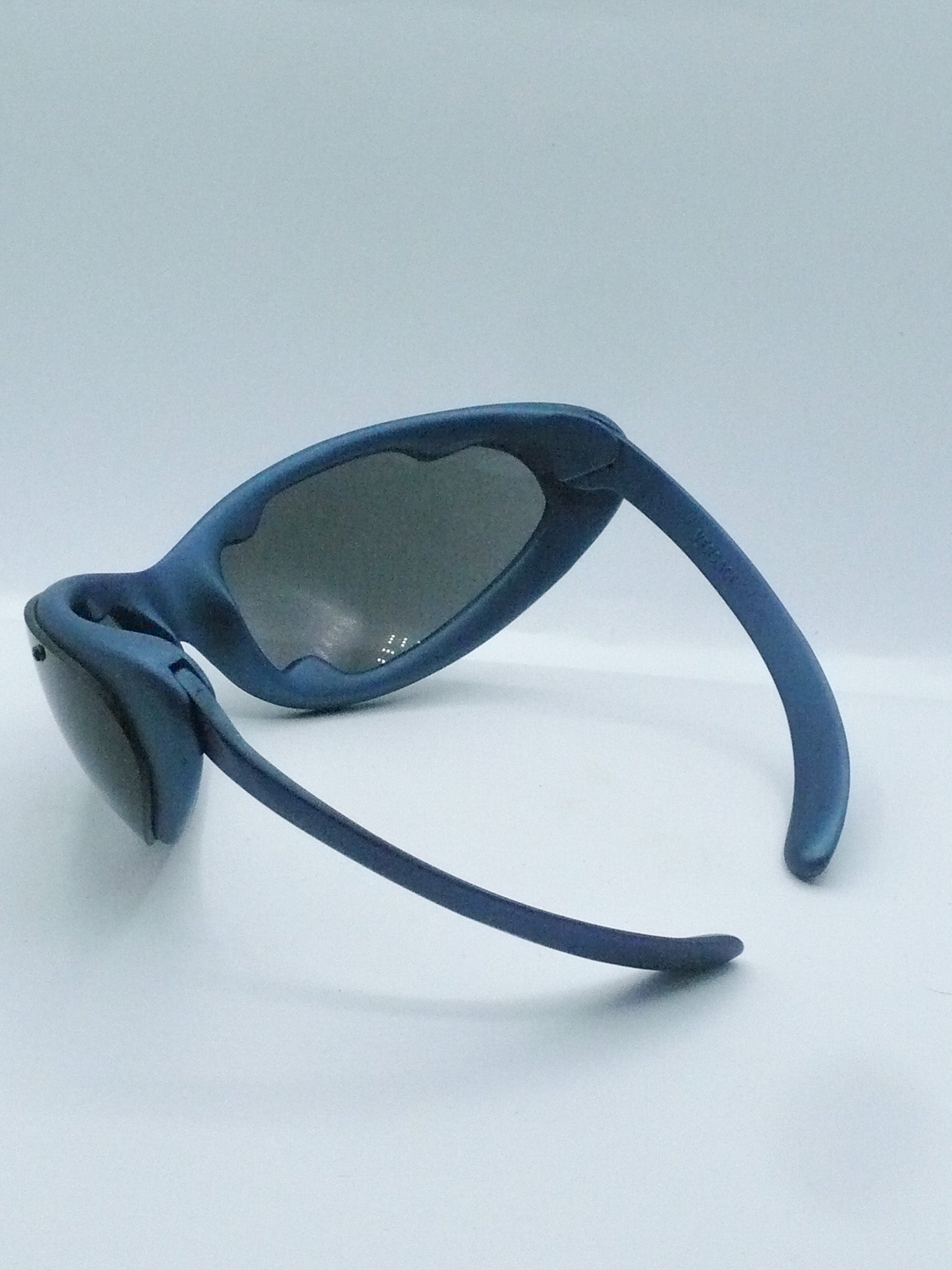 Runway 2000s Versace Luxury Sunglasses in side