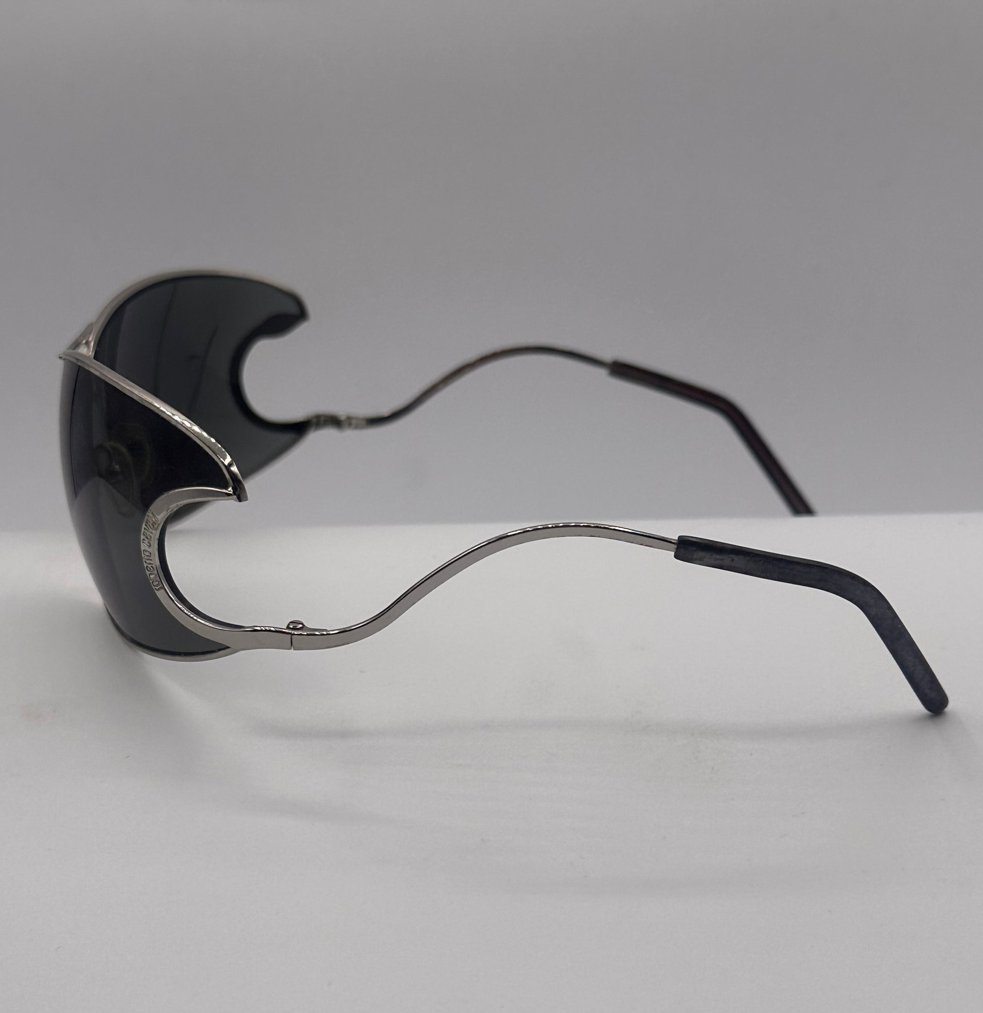 Serpent 1980s Roberto Cavalli Sunglasses, left side