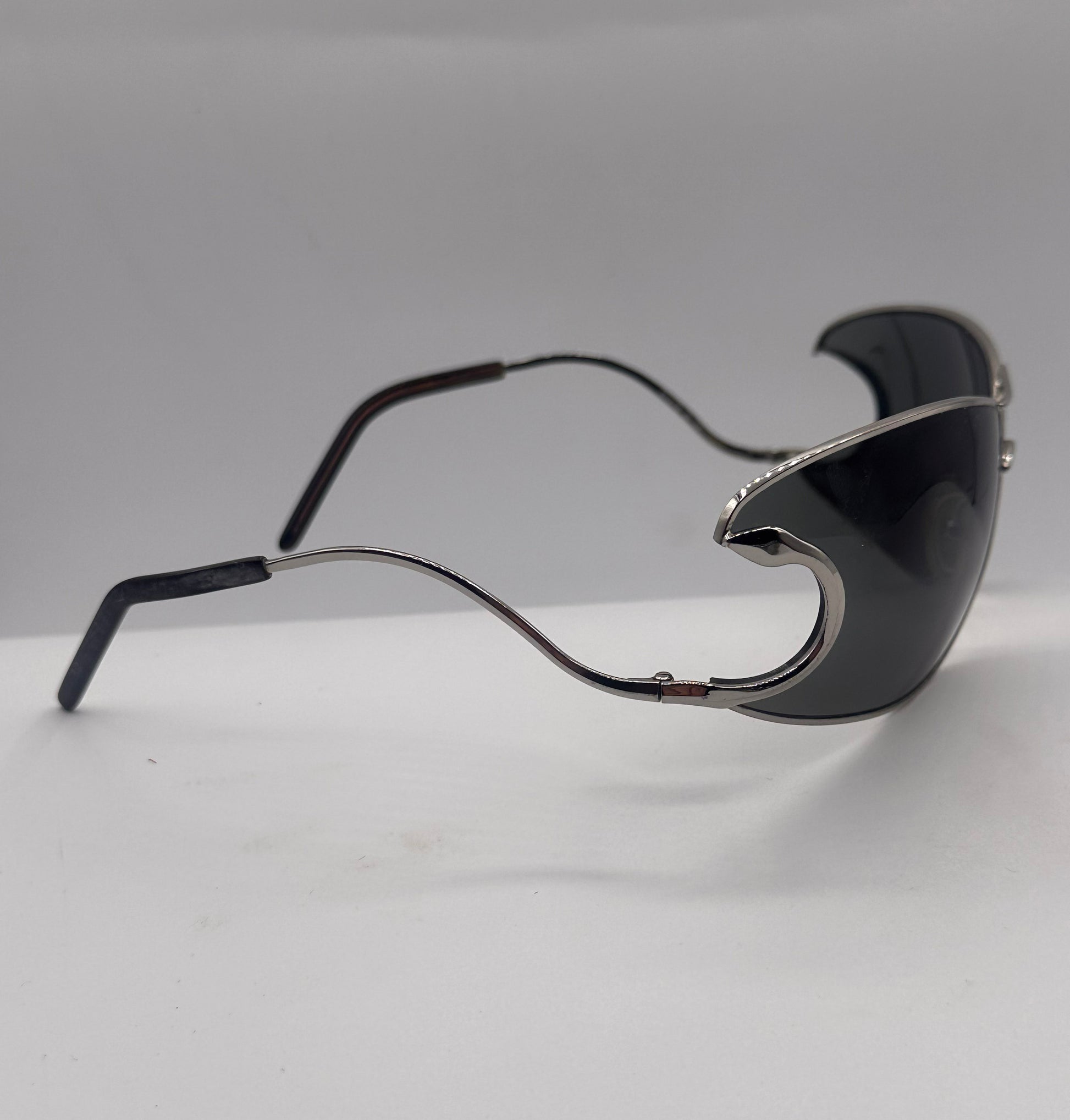 Serpent 1980s Roberto Cavalli Sunglasses, right side