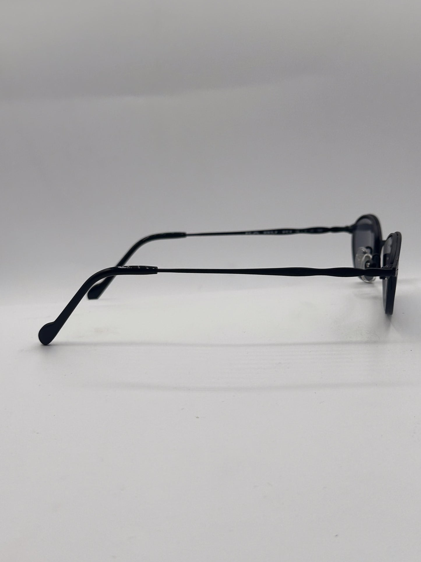 Titanium 1990s, left side