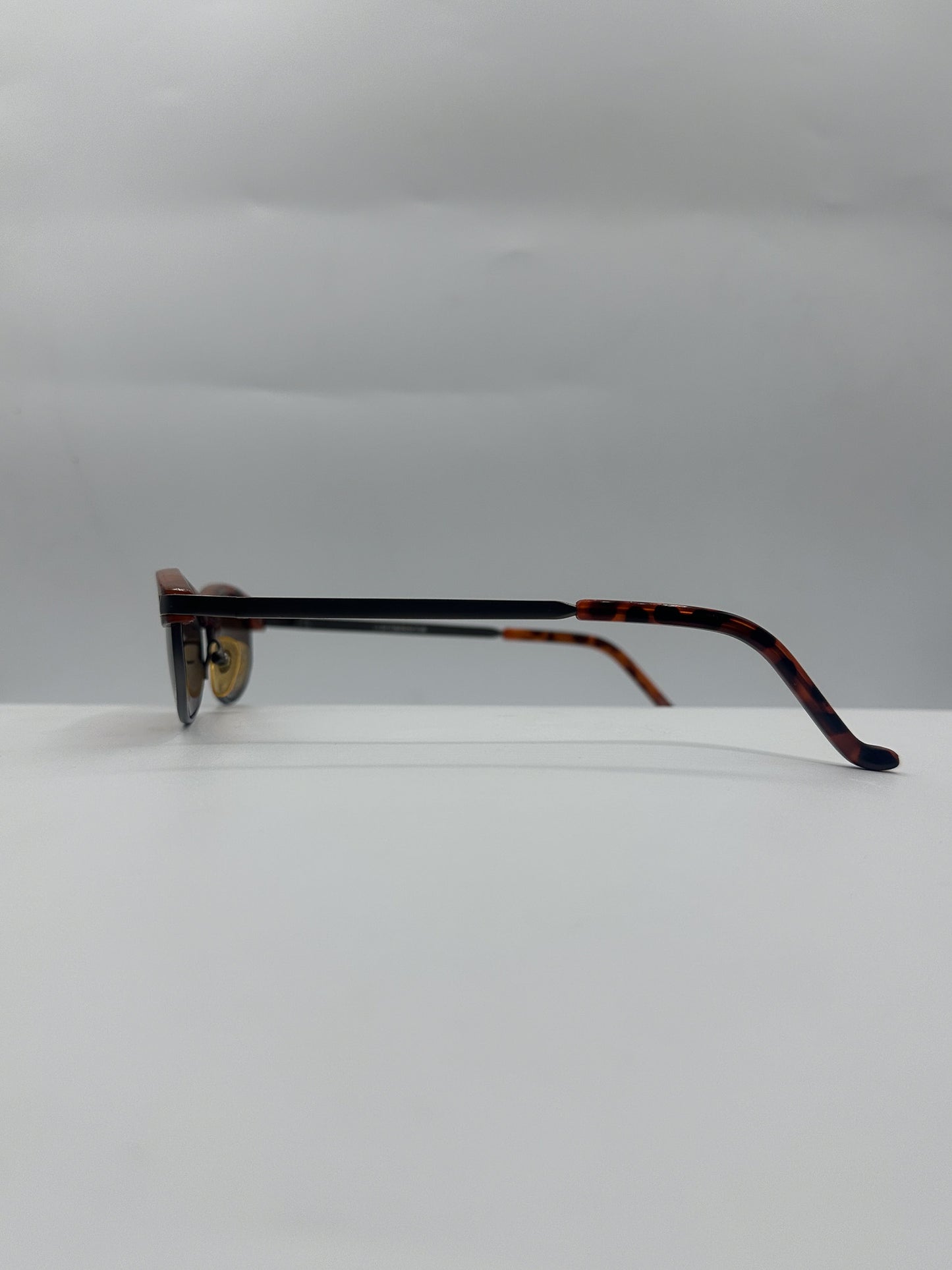 Tortoise 1990s Liz Clairborne left side