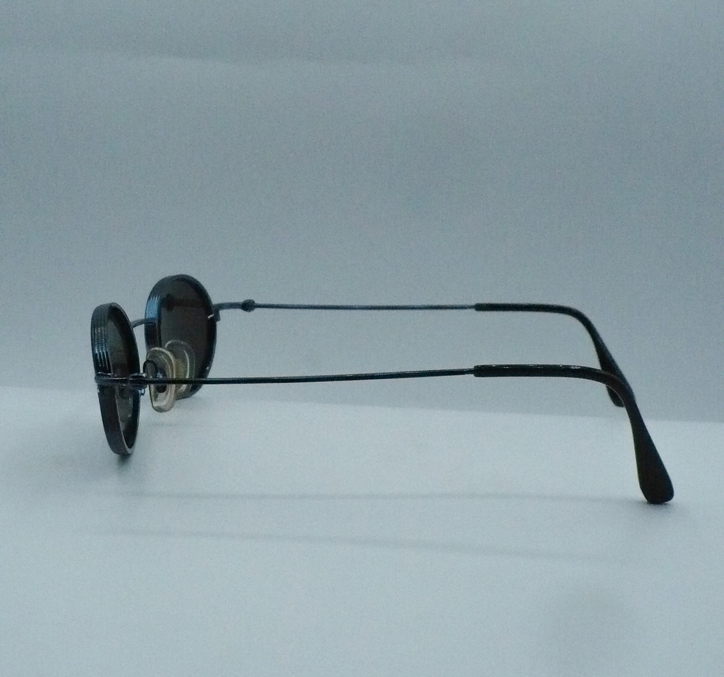 Trip to Mars 2019 Diesel Sunglasses, left side 2