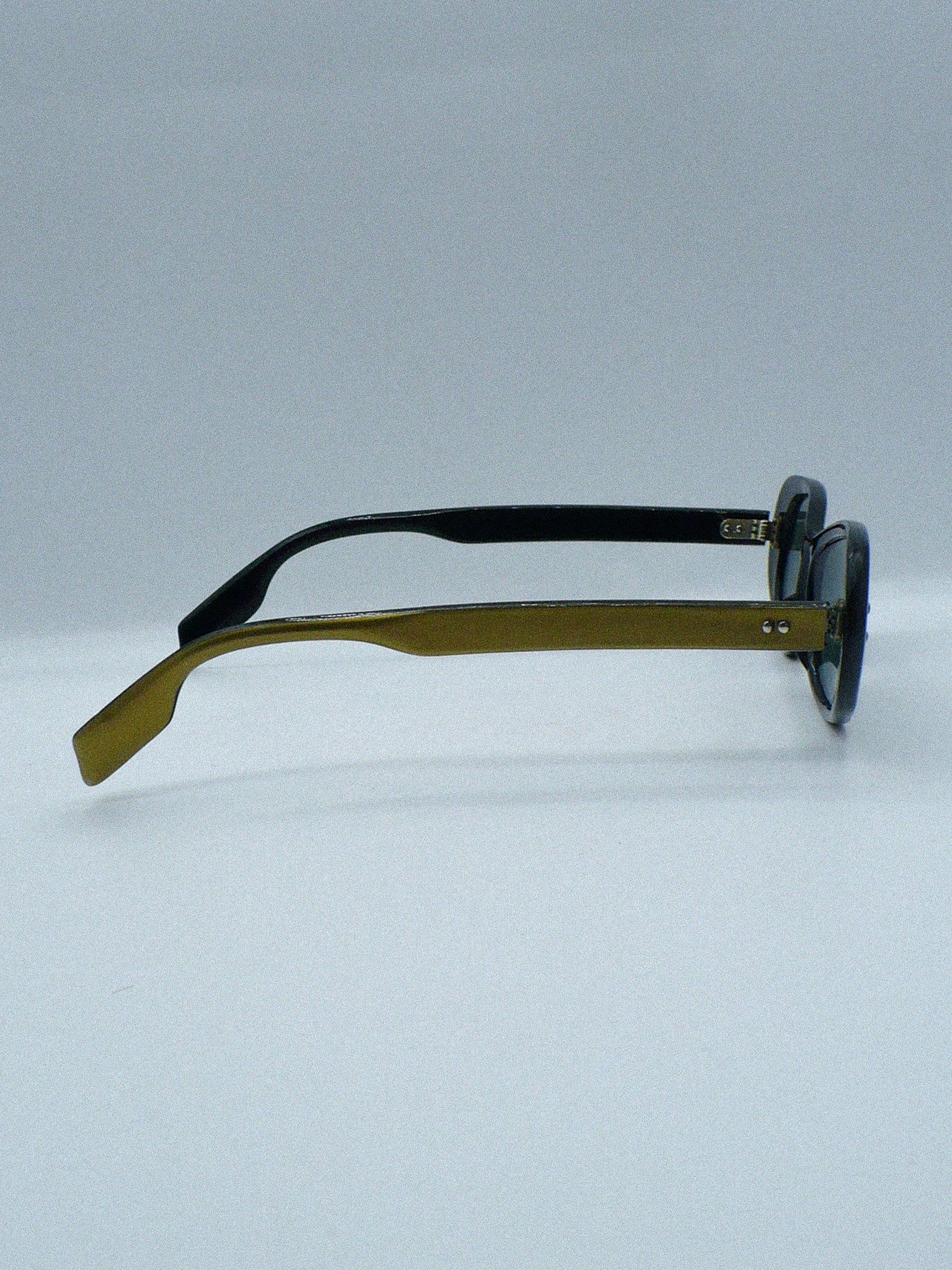 Vintage 1960s Bonneau Luxury Sunglasses right side