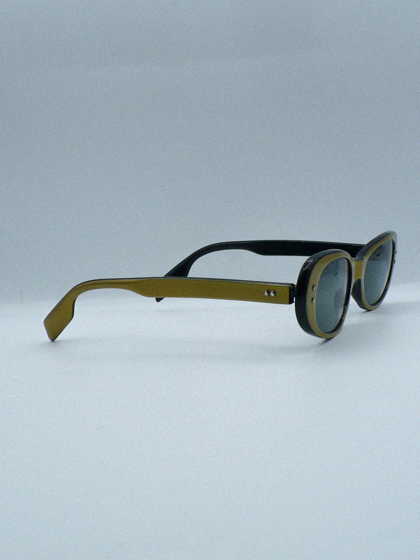 Vintage 1960s Bonneau Luxury Sunglasses right side 2