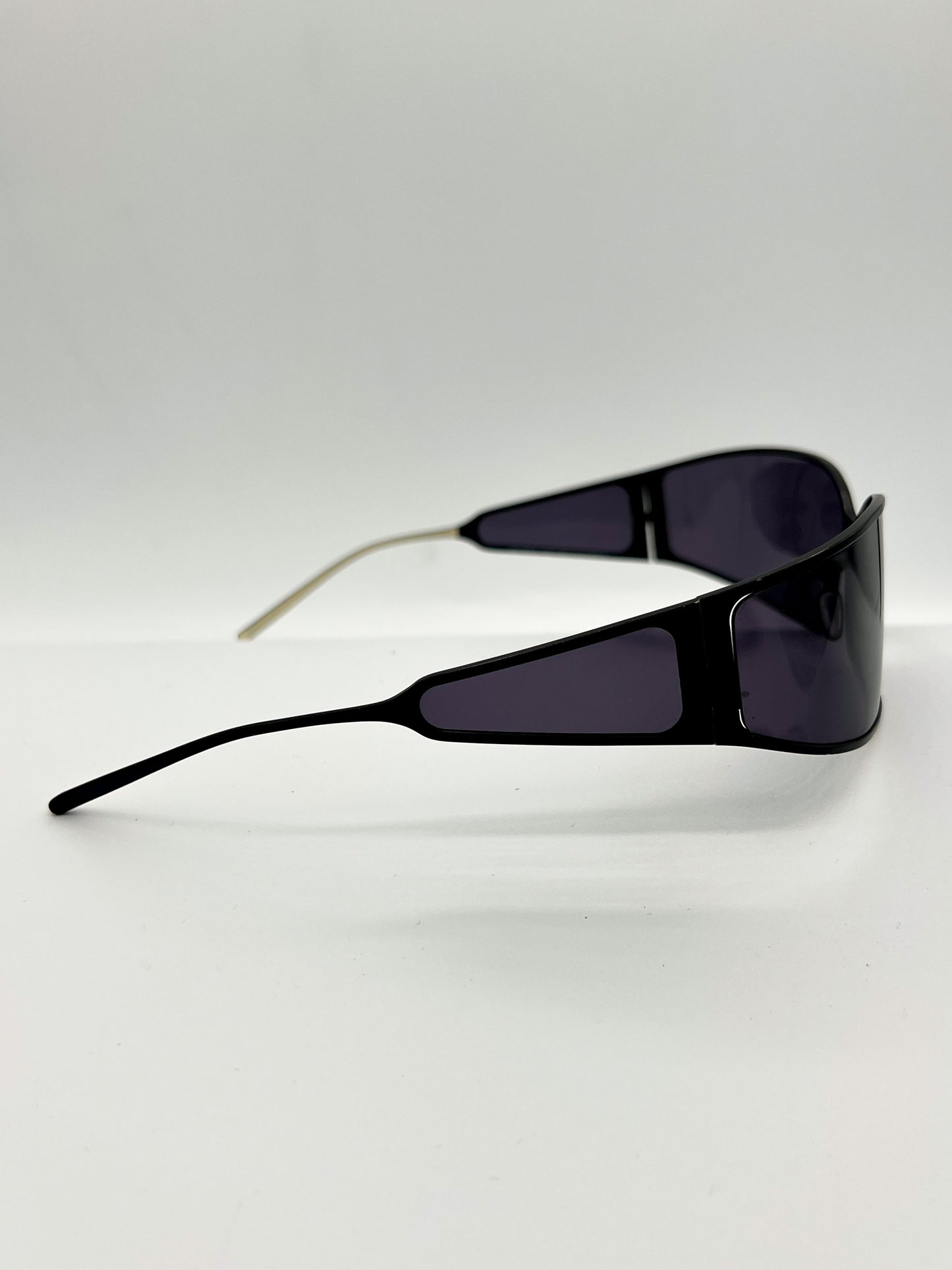 “Titanium” 2004