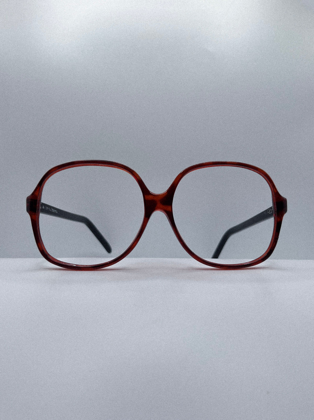 1980s Liz Claiborne Frames | Archive 0509
