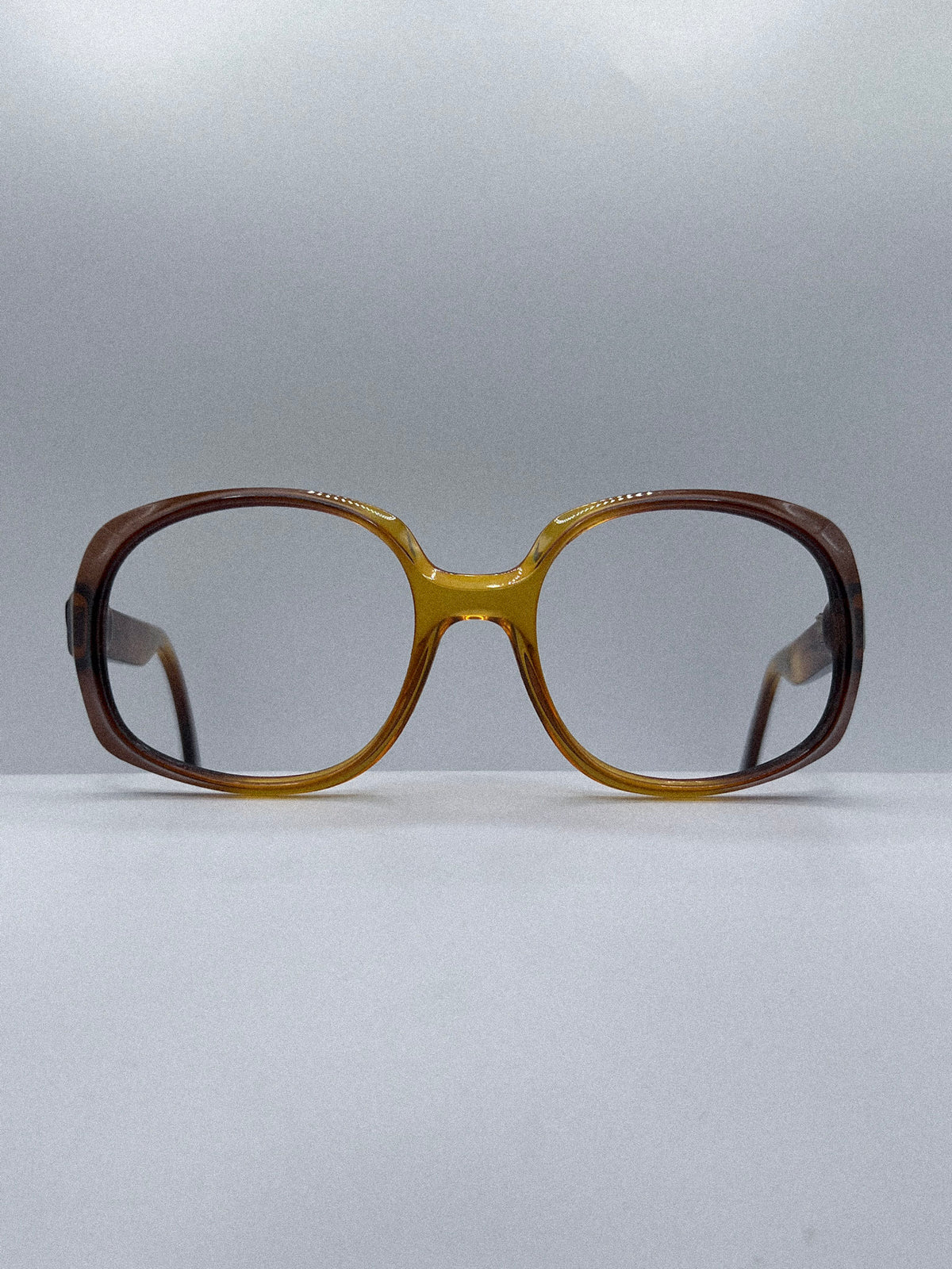1980s Vienna Frames | Archive 0518