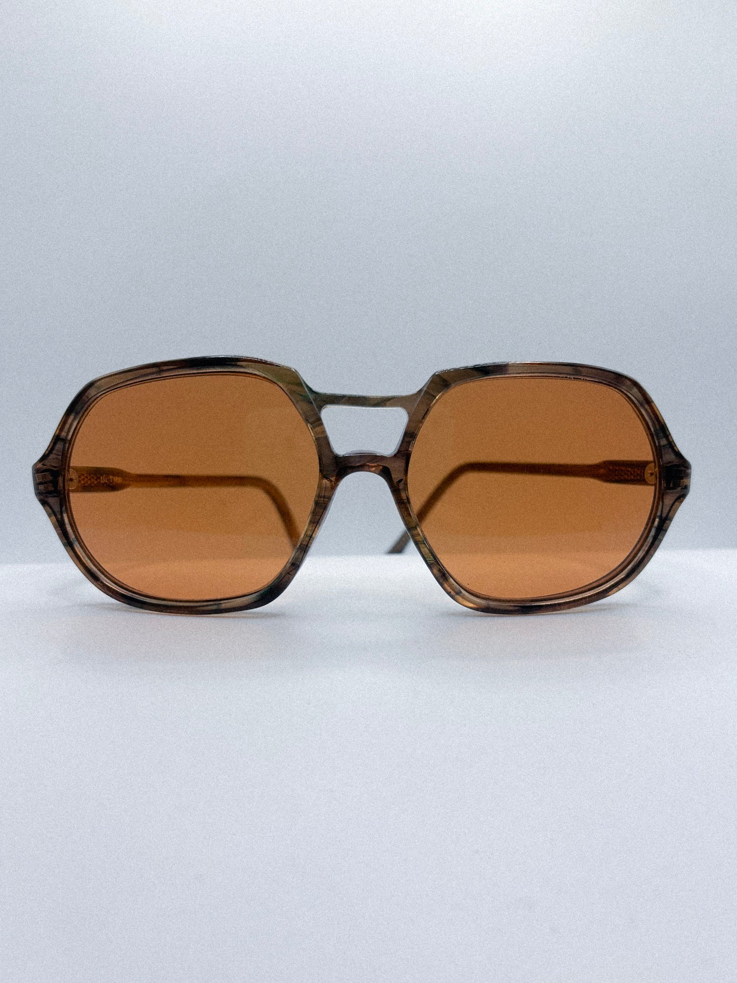 “Amber Facet” 1980s Ultra Sunglasses