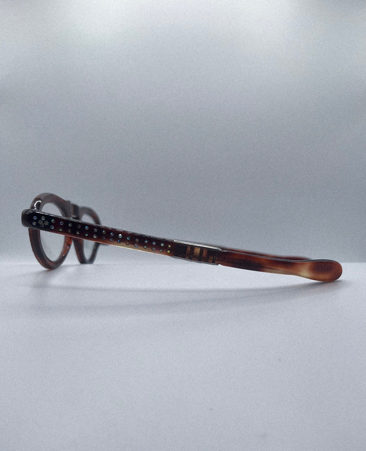 1980s Vintage Frames | Archive 0419