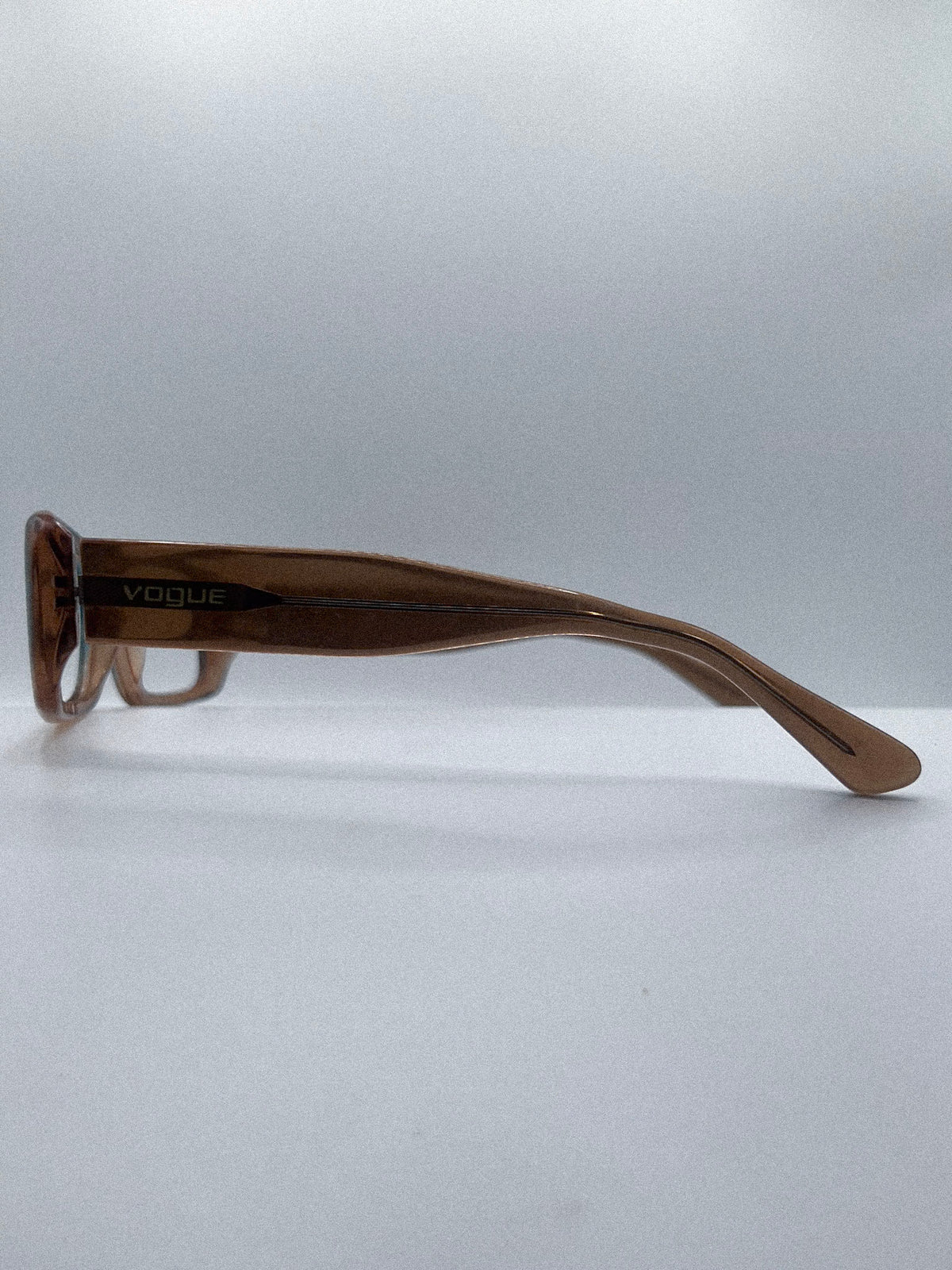 1990s Vogue Frames | Archive 0420