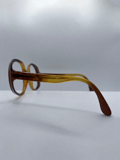 1980s Vienna Frames | Archive 0518