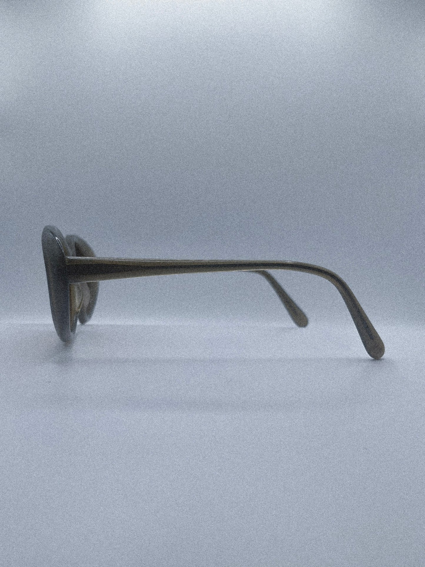 1990s Liz Claiborne LC122 Sunglasses | Moss