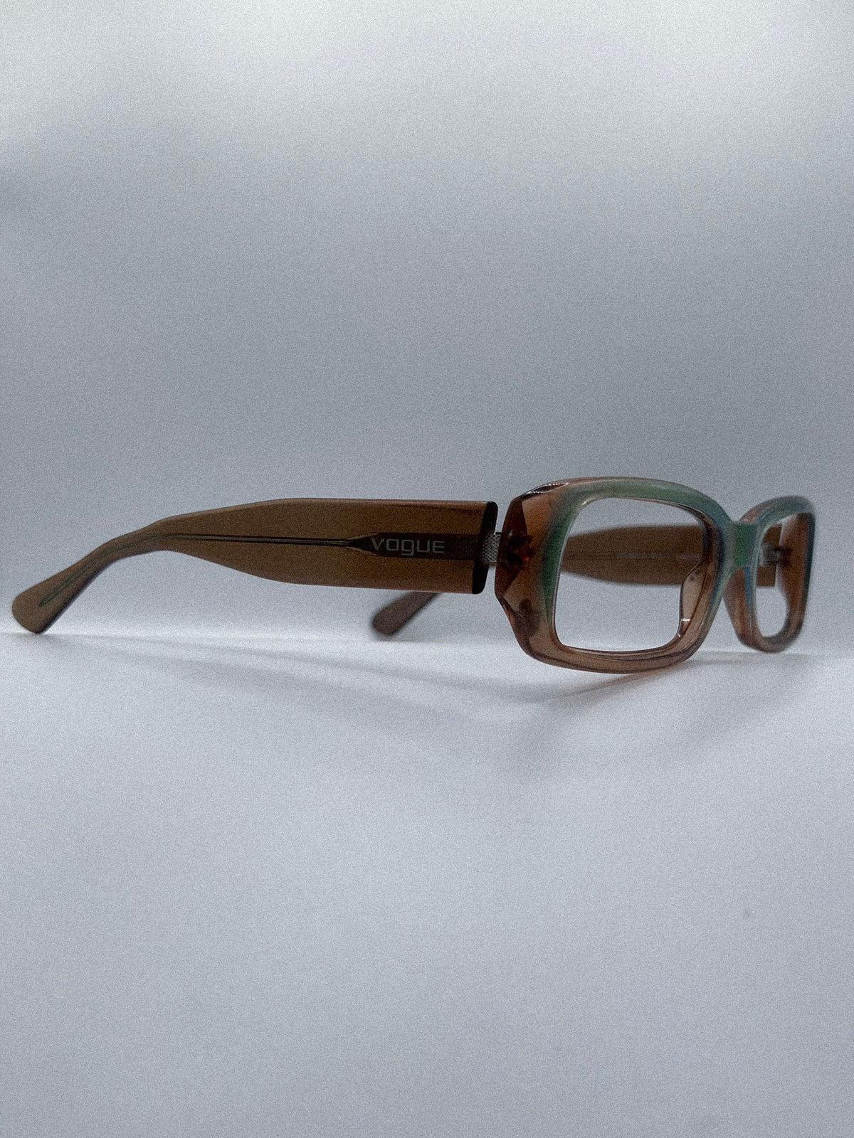 1990s Vogue Frames | Archive 0420