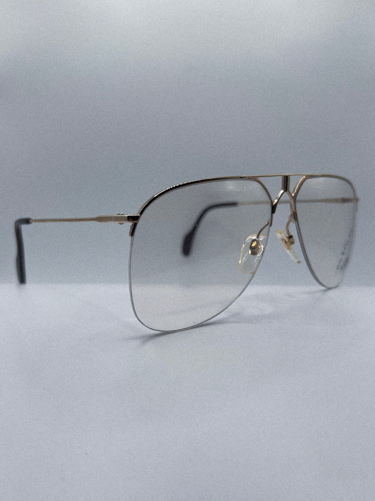 1990s Metzler Frames | Archive 0439
