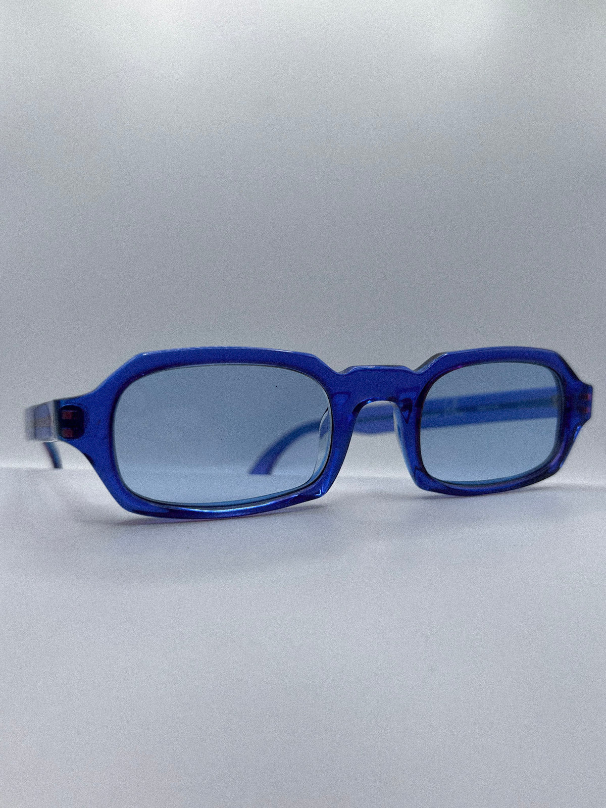 1980s Vintage Sunglasses | Archive 0502