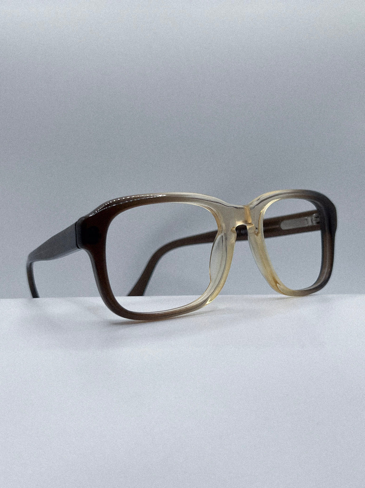 1980s SRO Frames | Archive 0520