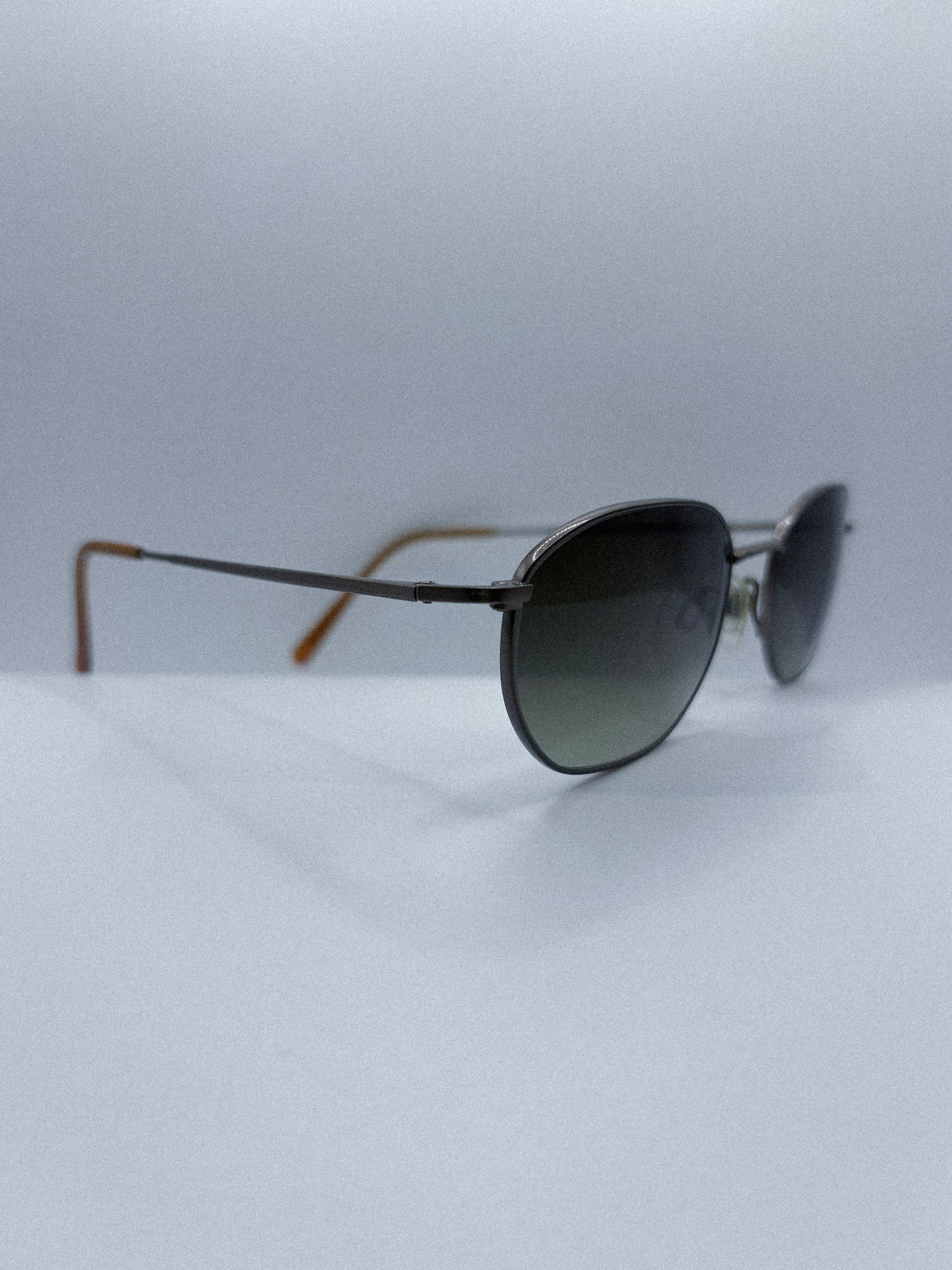 “Quiet Gradient” 1980s Charmant Sunglasses