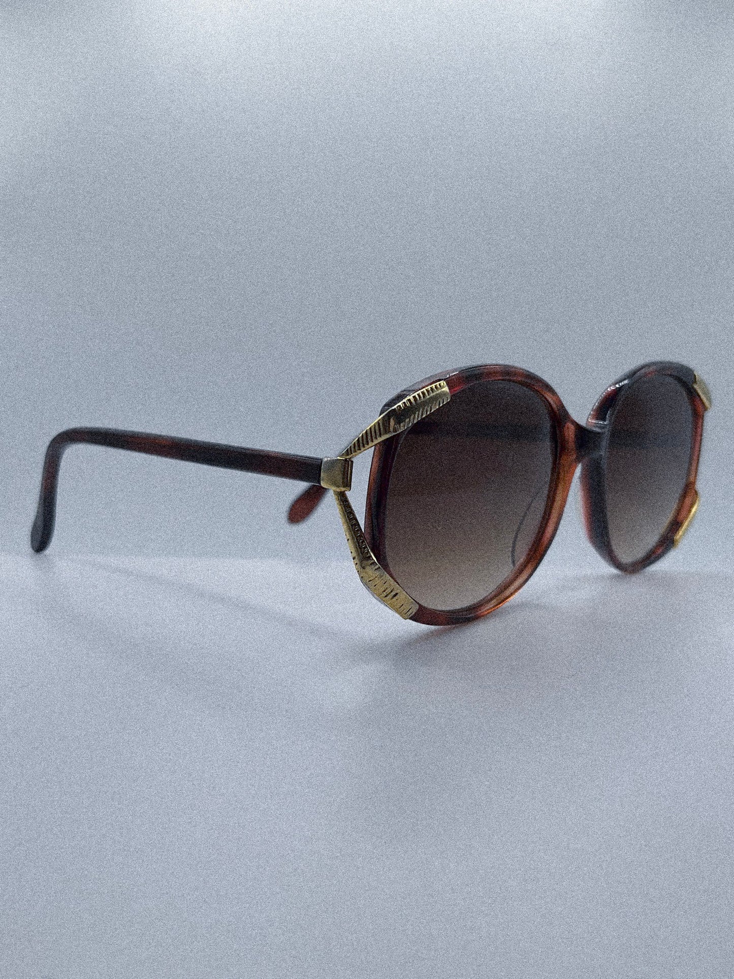 1980s Safari 653 Sunglasses | Gold/Tortoise