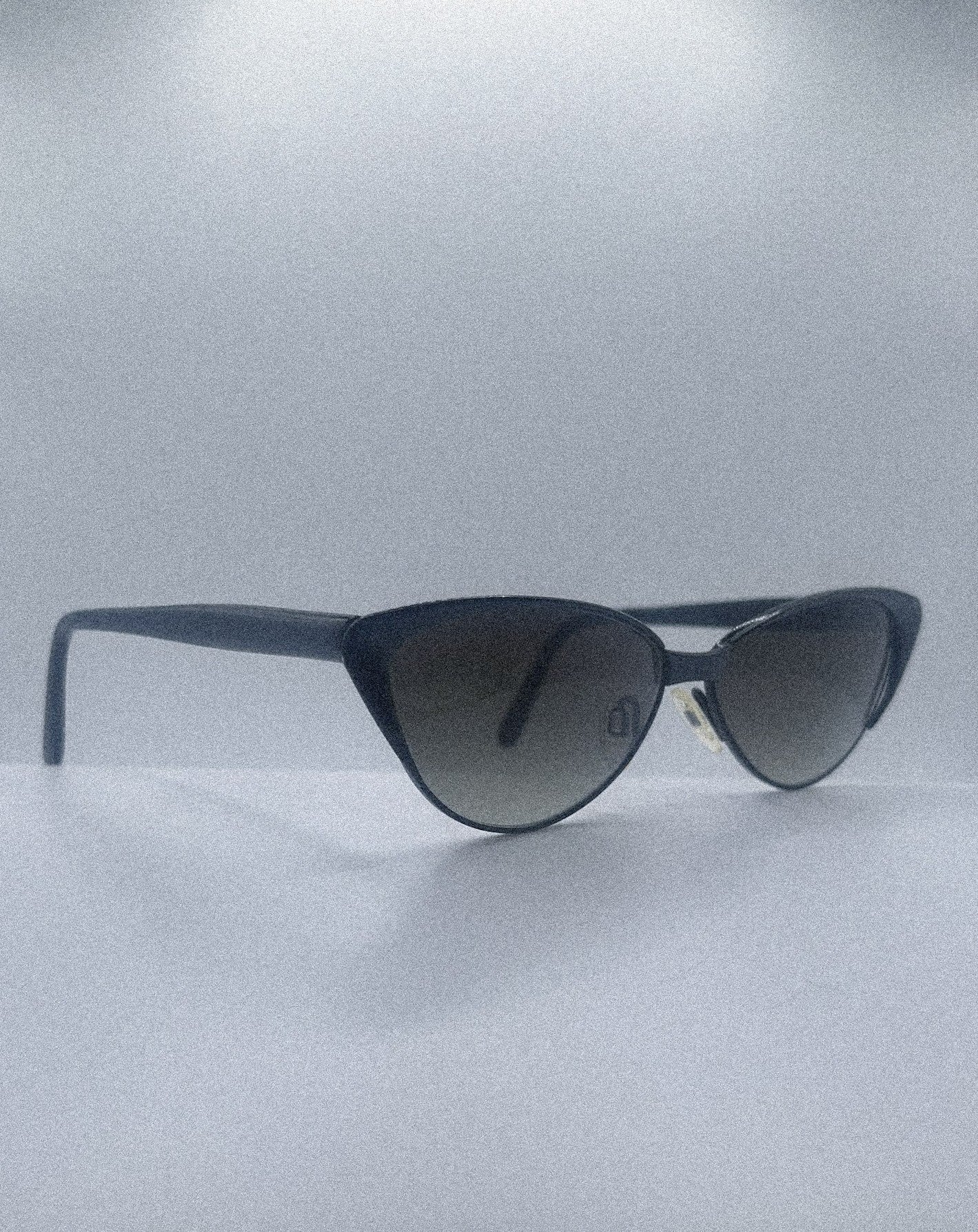 1990s Brendel 8524 Cateye Sunglasses | Black
