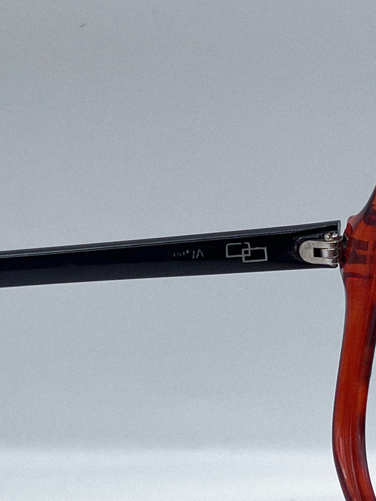 1980s Liz Claiborne Frames | Archive 0509
