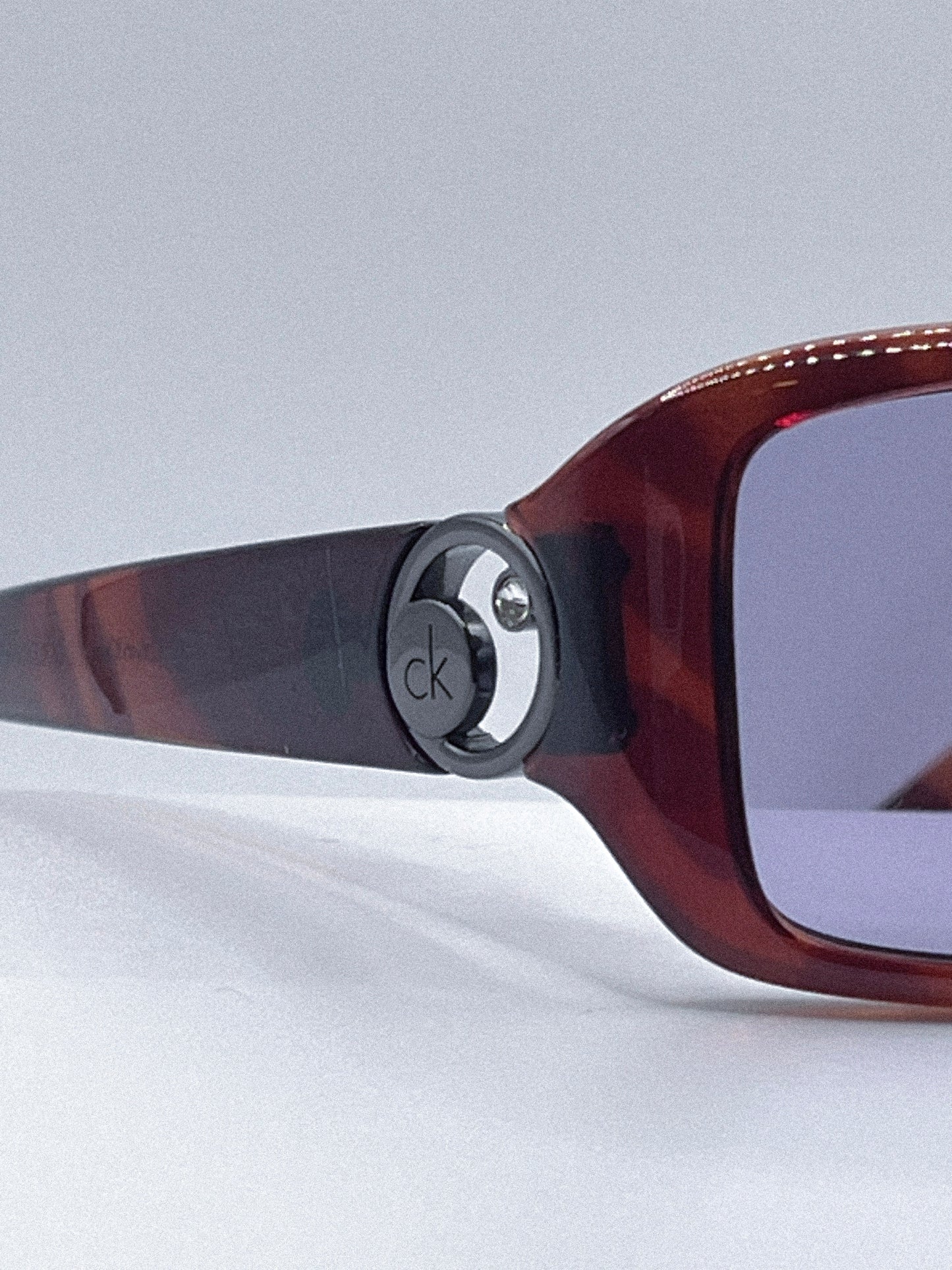 Monture Calvin Klein CK3070S des années 90 | Écaille de tortue
