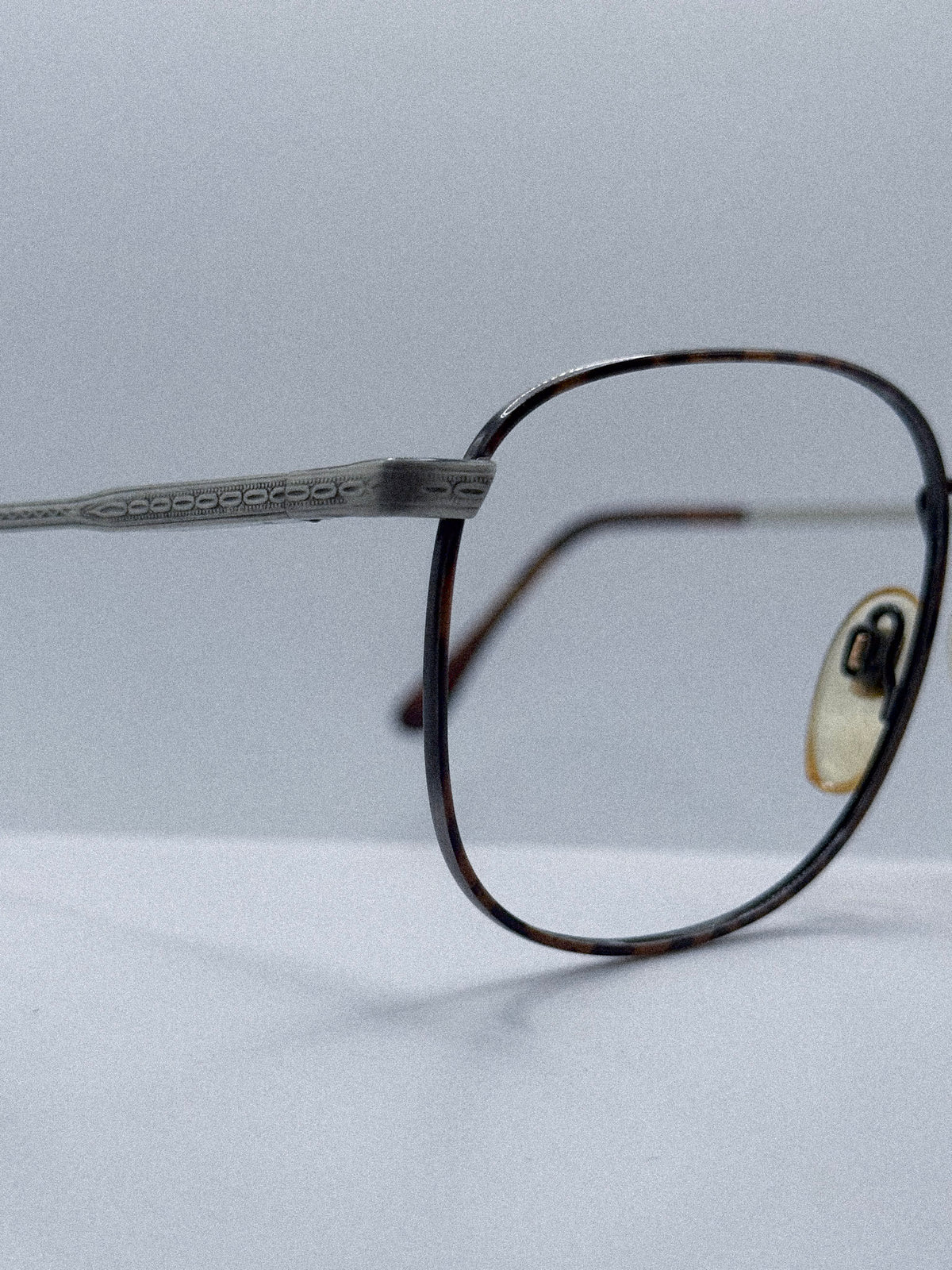 1980s Givenchy Frames | Archive 0089