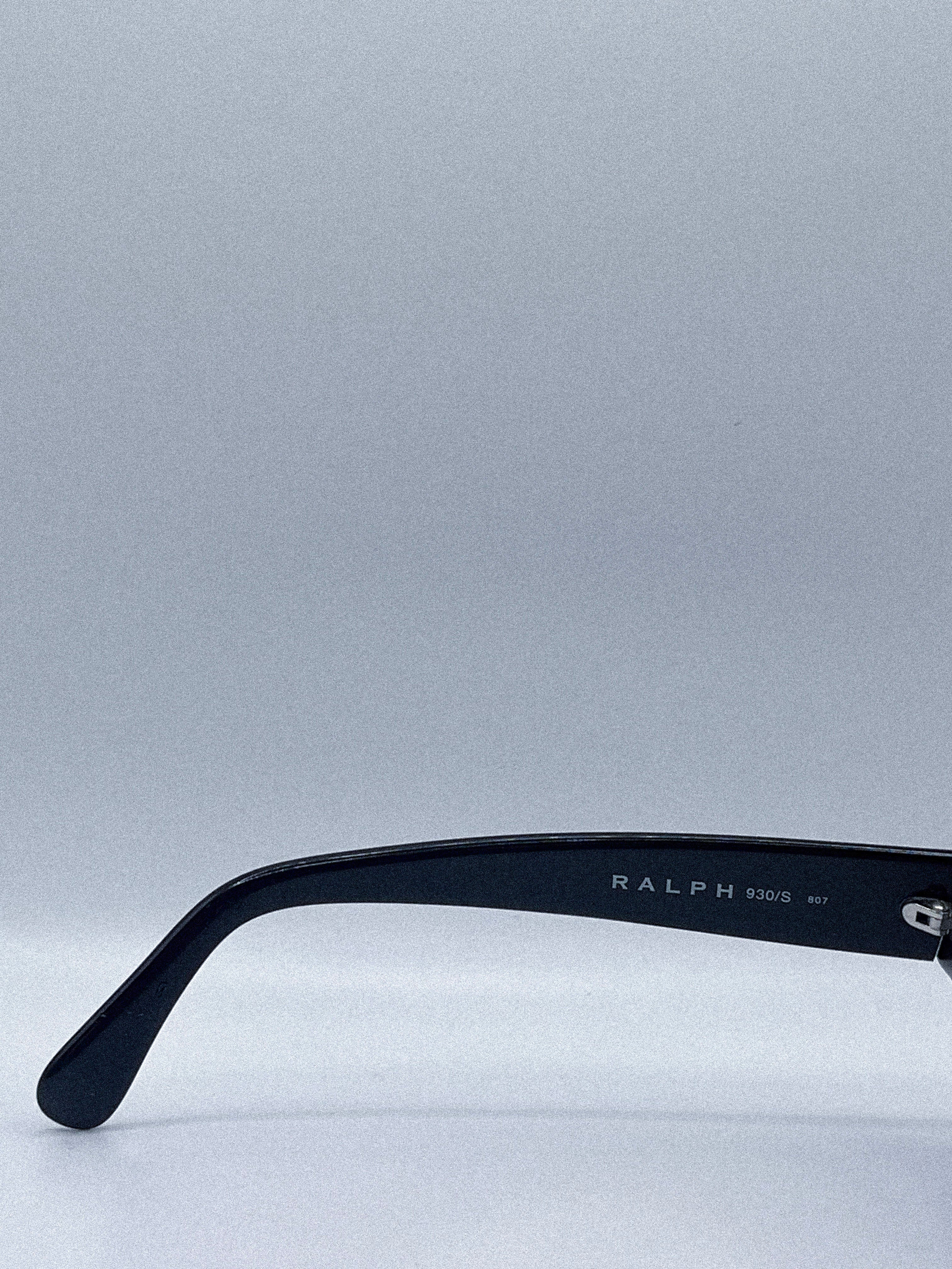 小物 1990s Ralph Lauren 930-S Sunglasses 1990s Ralph Lauren 930-S Sunglasses | Black – AZYR Specs