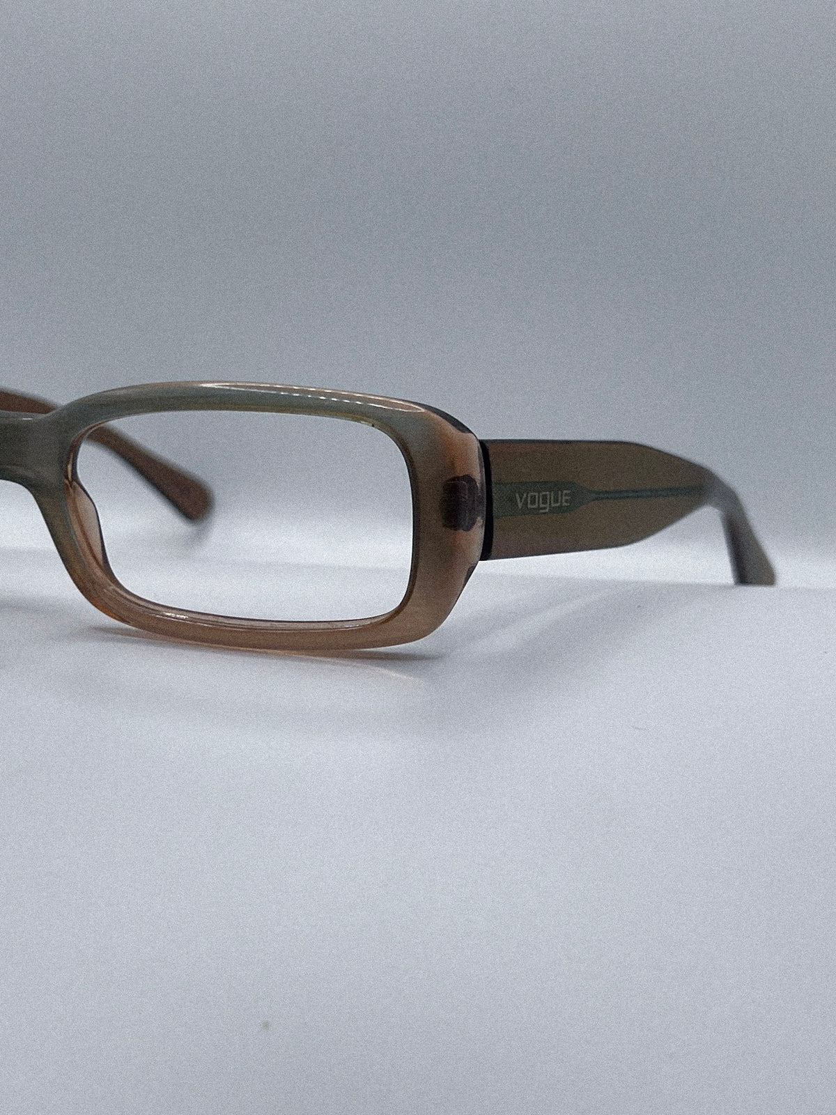 1990s Vogue Frames | Archive 0420