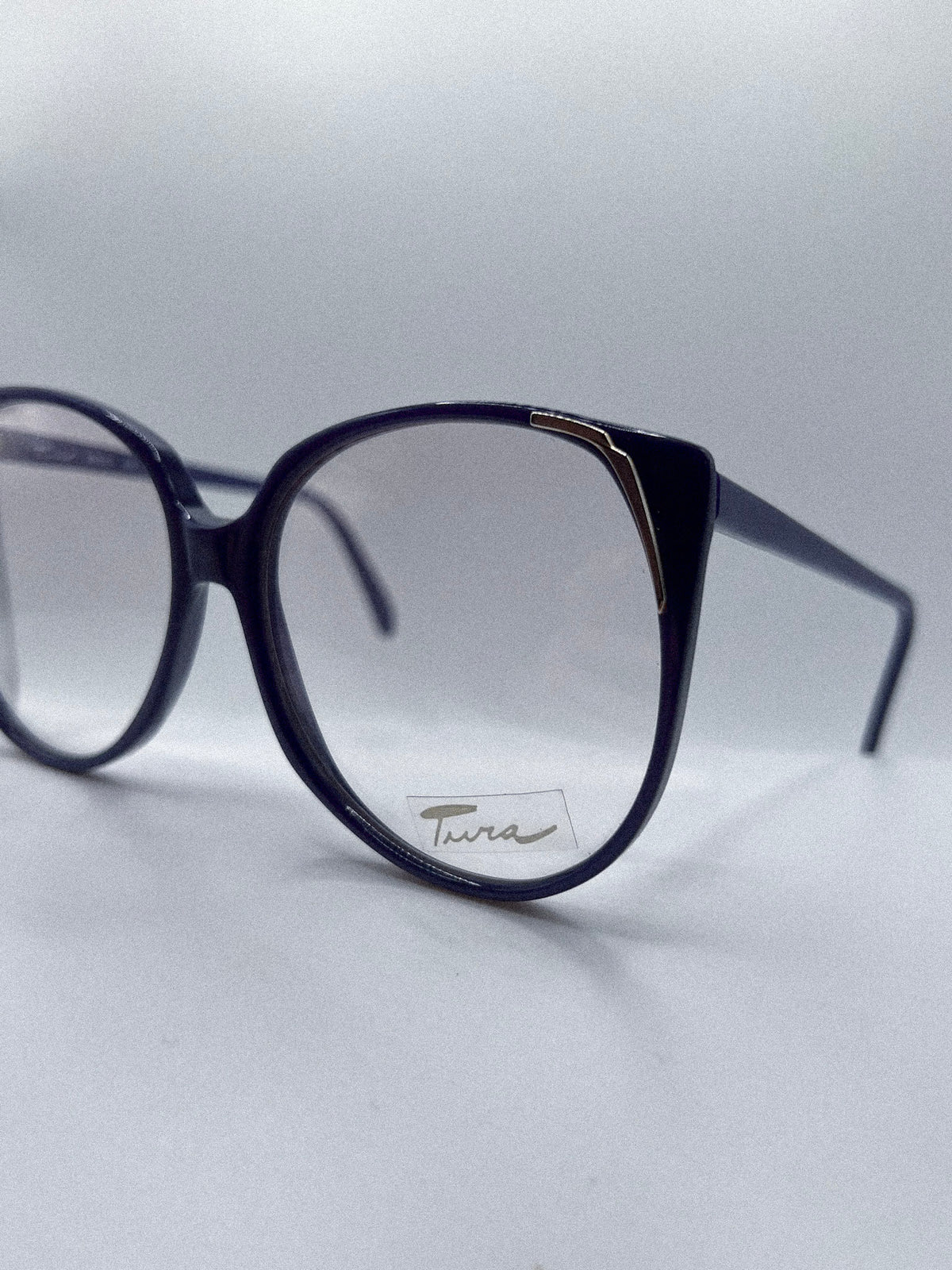 1990s Tura Sunglasses | Archive 0447