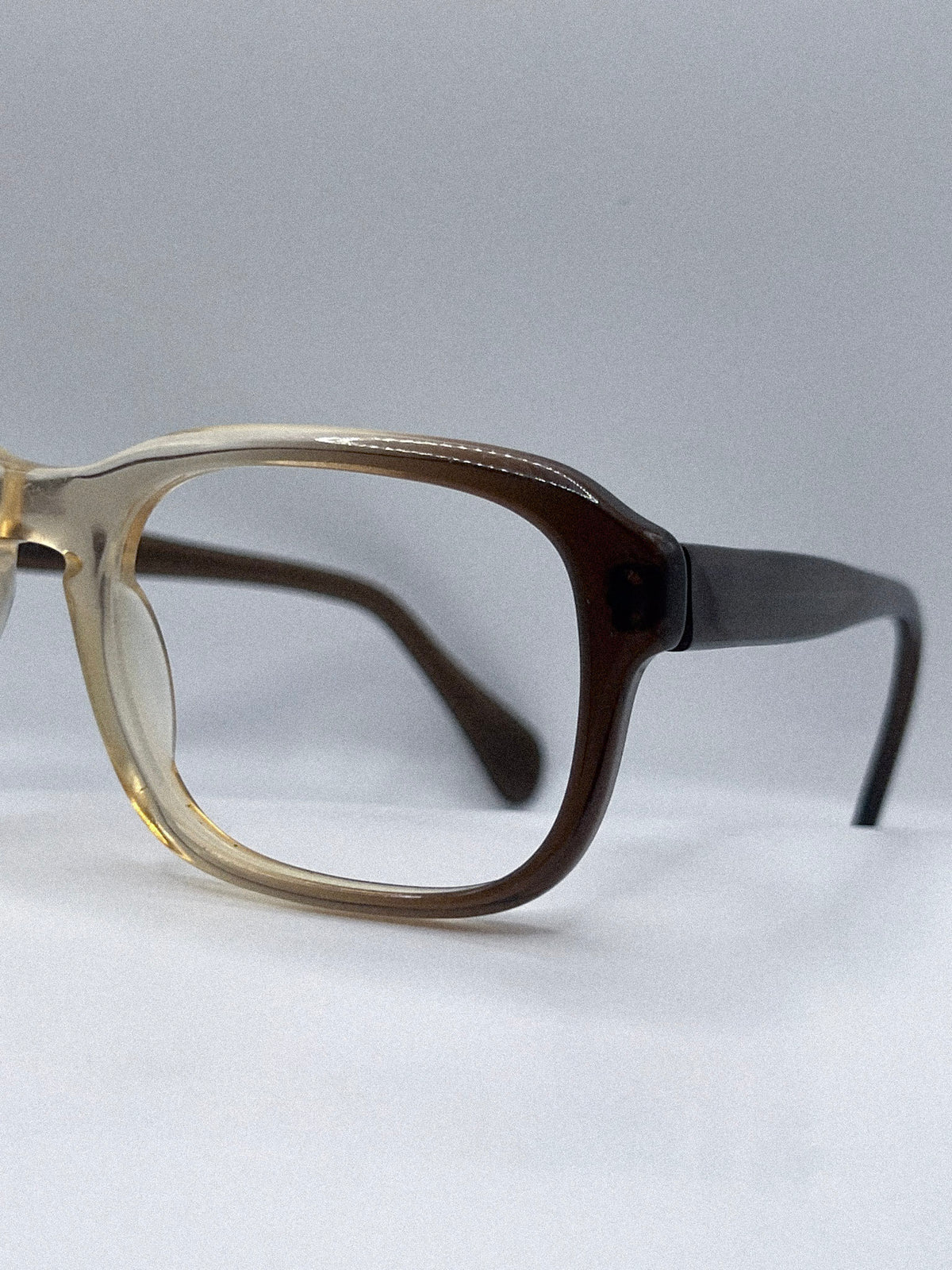 1980s SRO Frames | Archive 0520