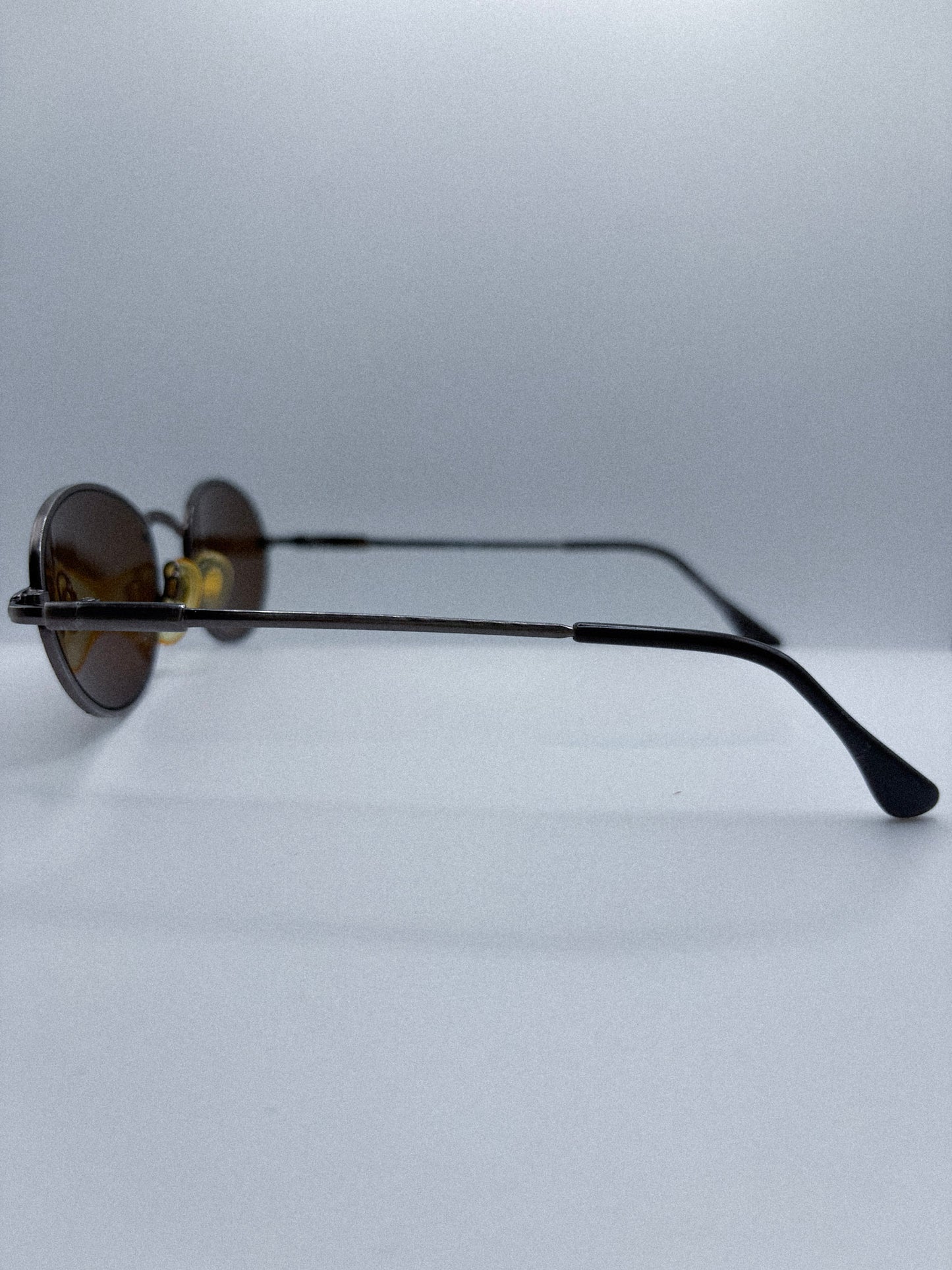 “Soft Echo” 1980s Swan Sunglasses