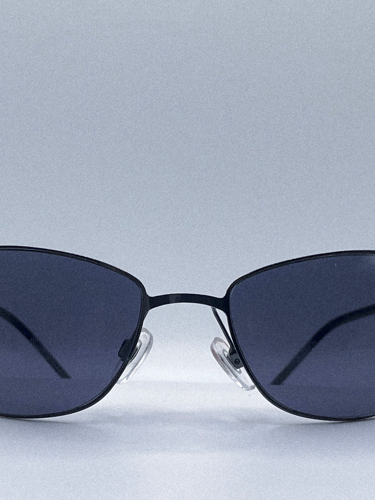 "Neo" 1990s Blinde Official Matrix Sunglasses