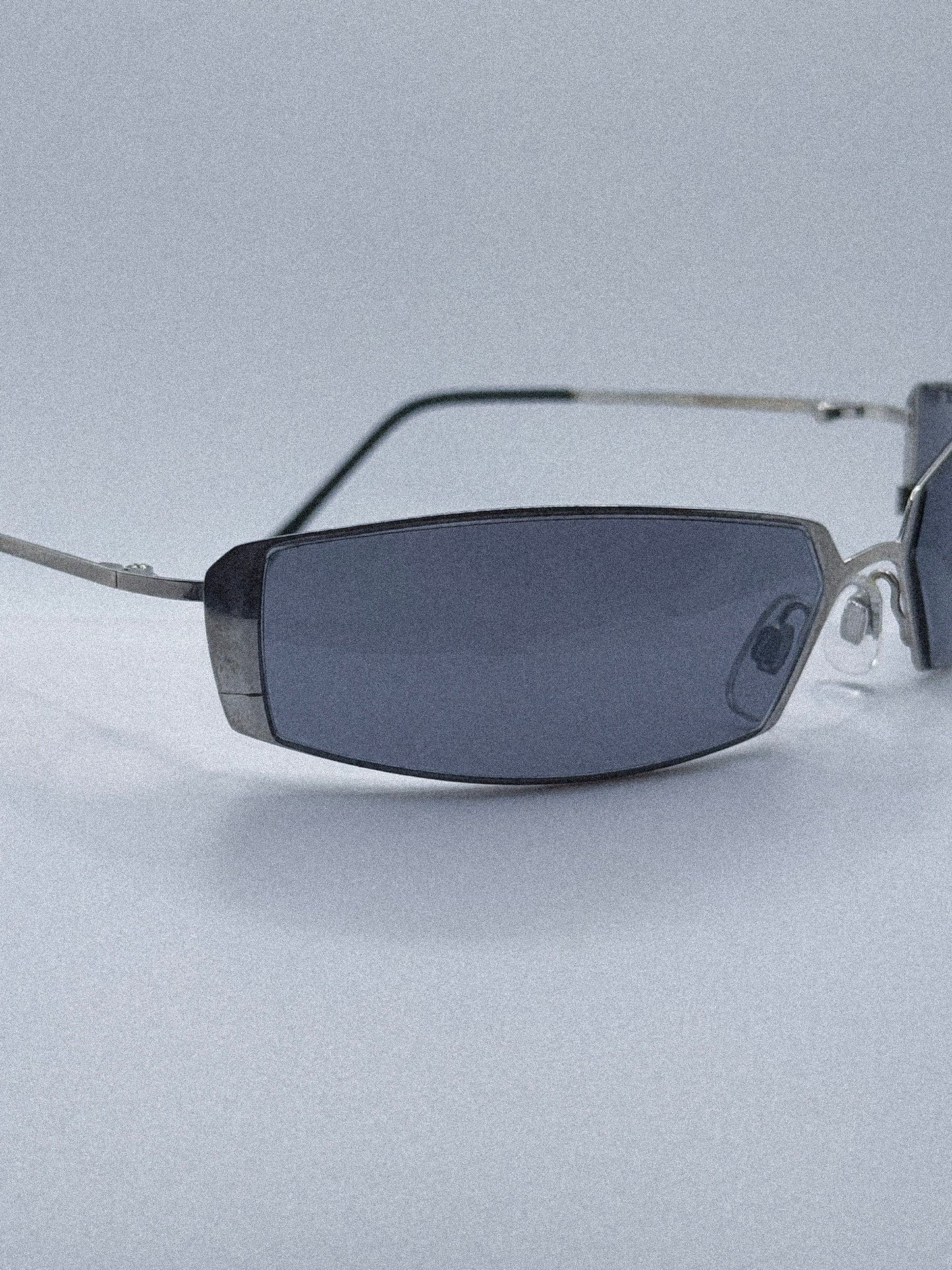 "Twins" 2000s Blinde Matrix Sunglasses