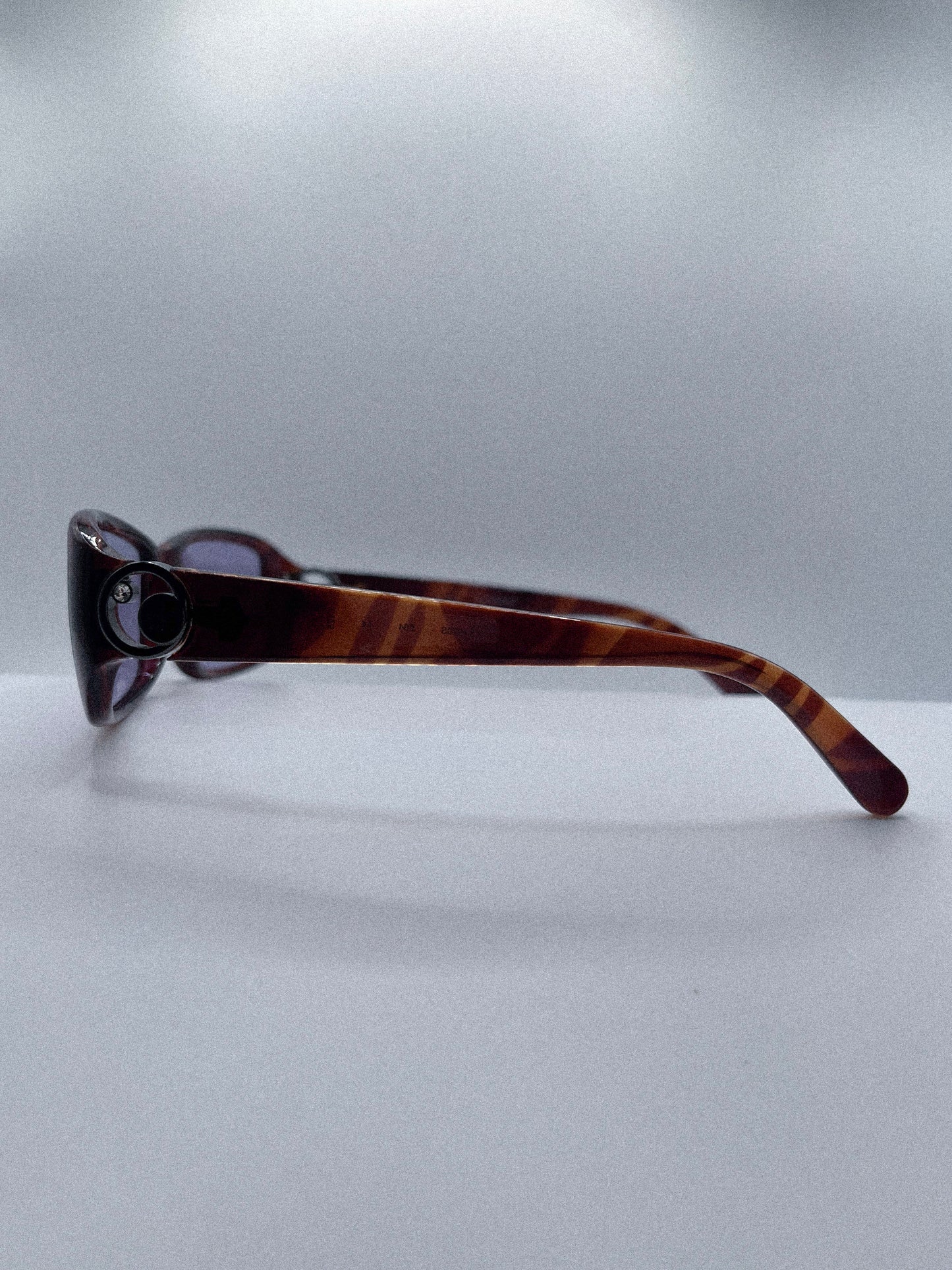 Monture Calvin Klein CK3070S des années 90 | Écaille de tortue