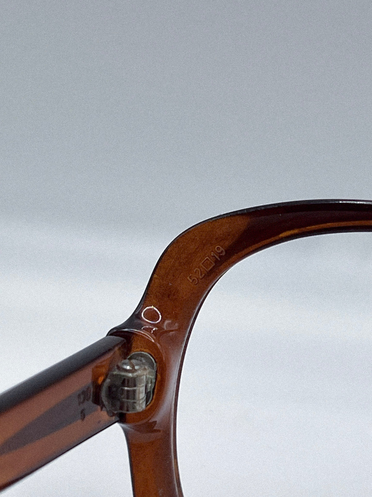 1980s Vienna Frames | Archive 0518