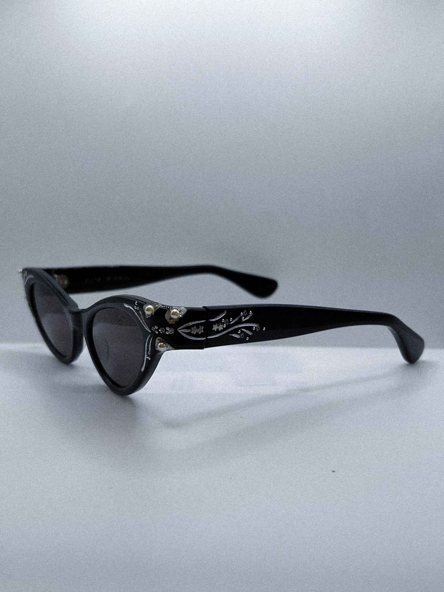 “Starlight Cat-Eye” 1960s Bedazzled Sunglasses