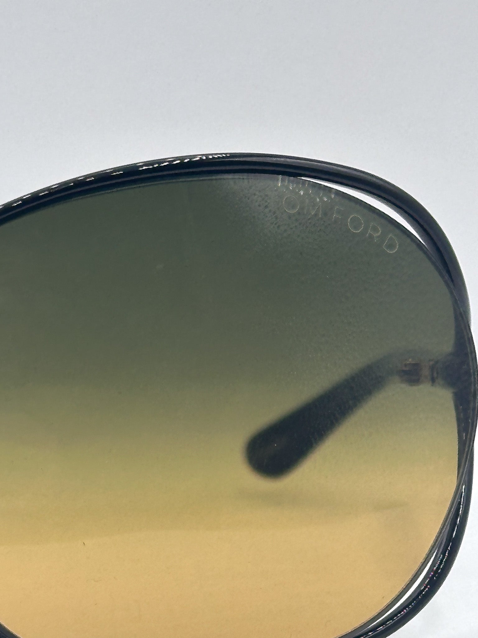 Carla y2k Tom Ford vintage sunglasses, zoom in front side